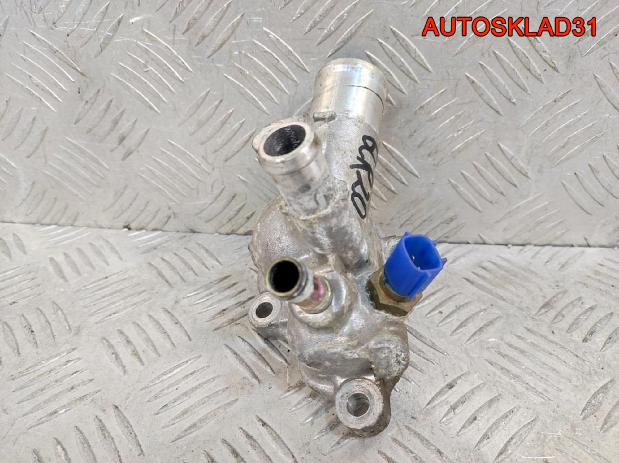 Корпус термостата Nissan Primera P12 2,0 QR20DE, 900 рублей, Дубовое