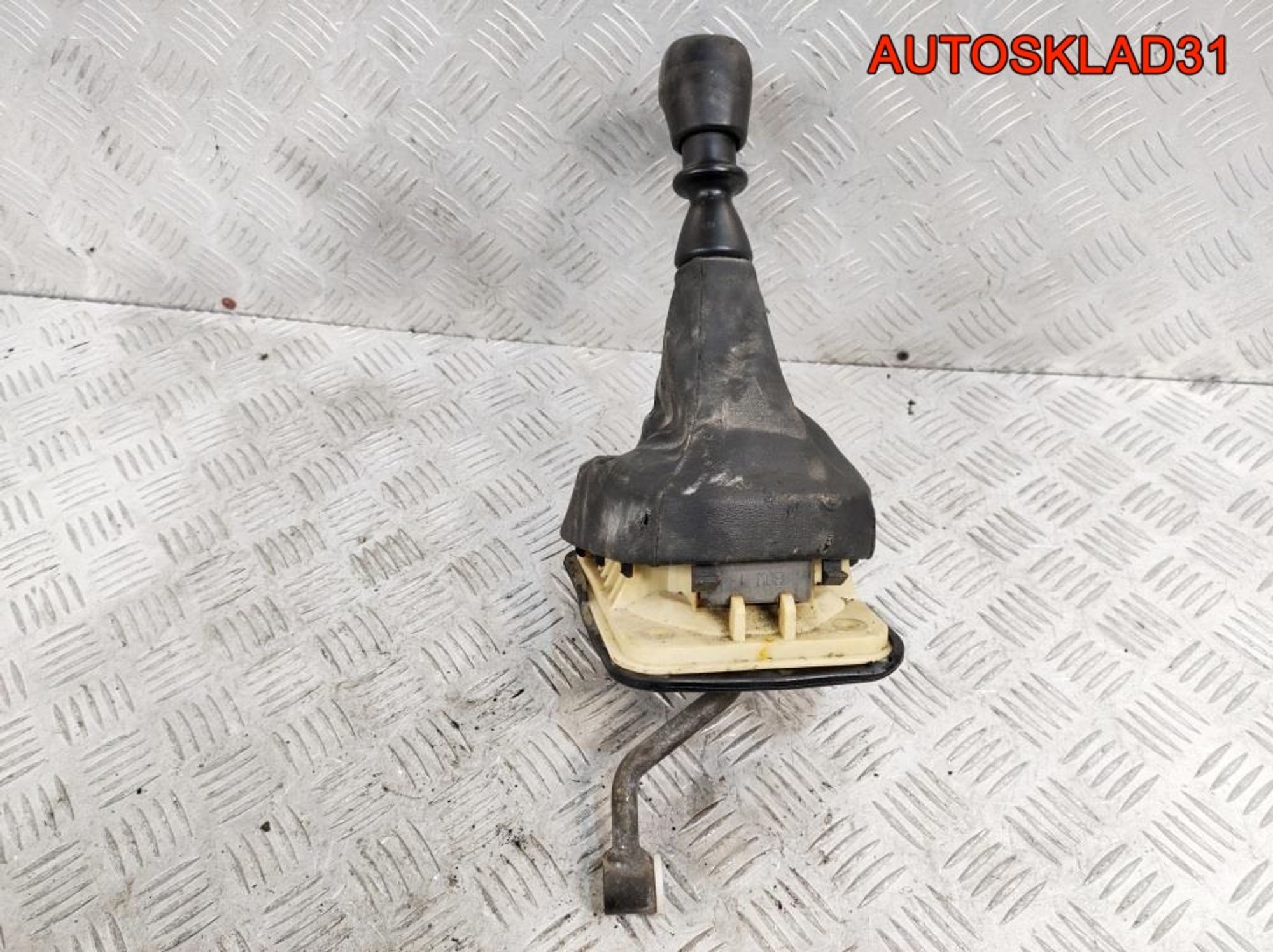 Кулиса МКПП Mitsubishi Carisma DA 1.8 4G93, 9000 рублей, Дубовое