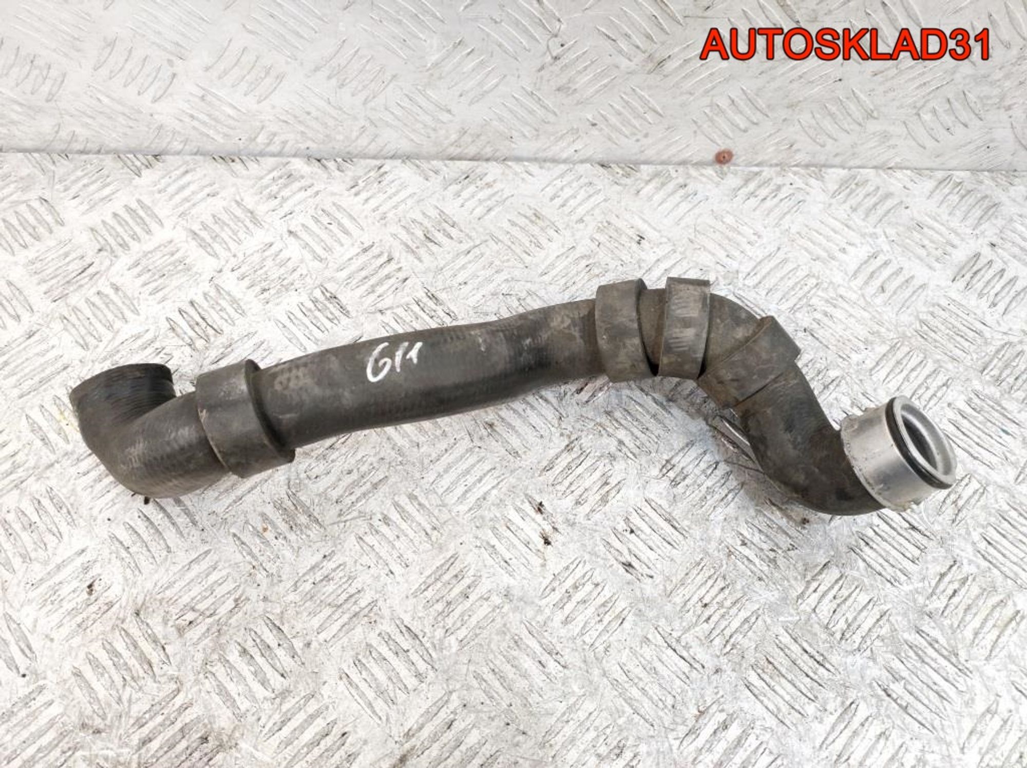 Патрубок радиатора Mercedes W203 2.2 Дизель A2035012982, 1500 рублей, Дубовое