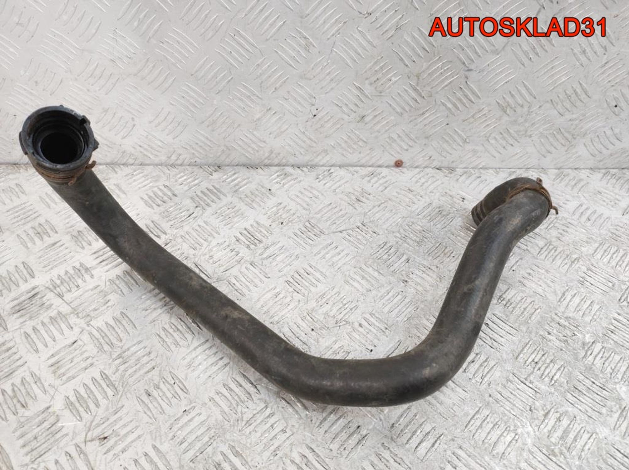 Патрубок радиатора VW Touran 1,9 BLS 3C0122051AT, 1000 рублей, Дубовое