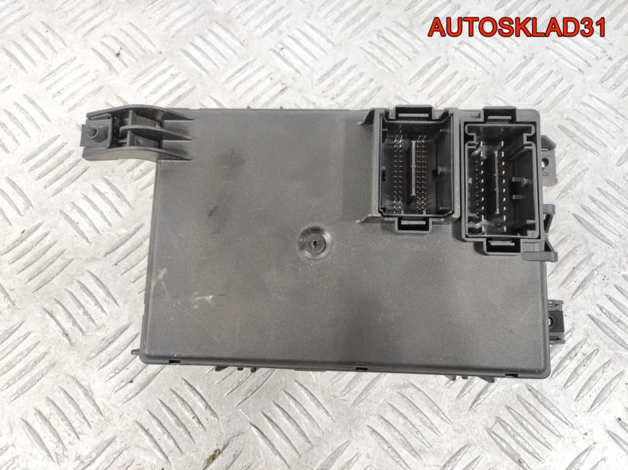 Блок предохранителей Opel Corsa D 13424260, 3200 рублей, Дубовое