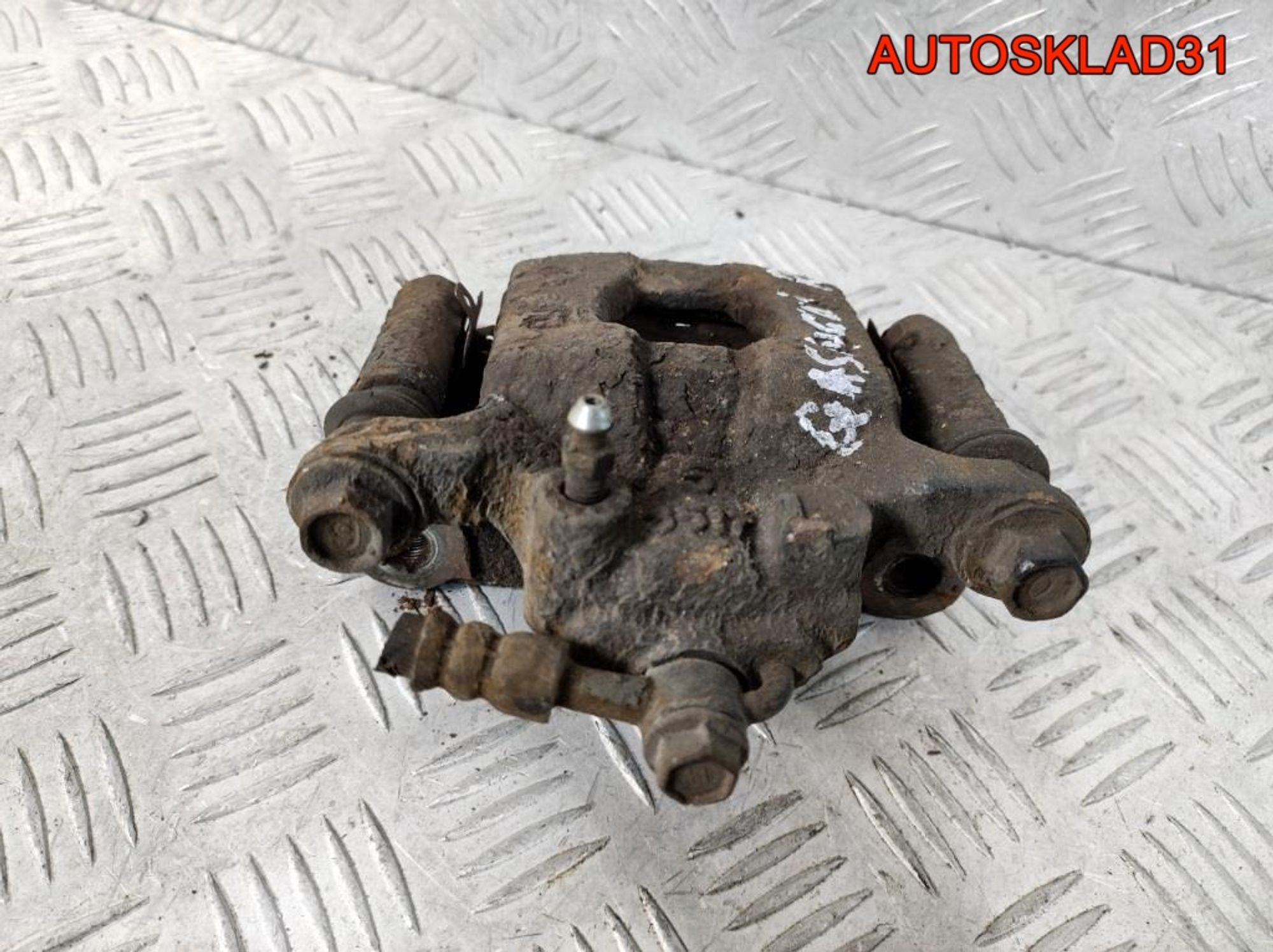 Суппорт тормозной задний правый Nissan Qashqai J10, 3200 рублей, Дубовое