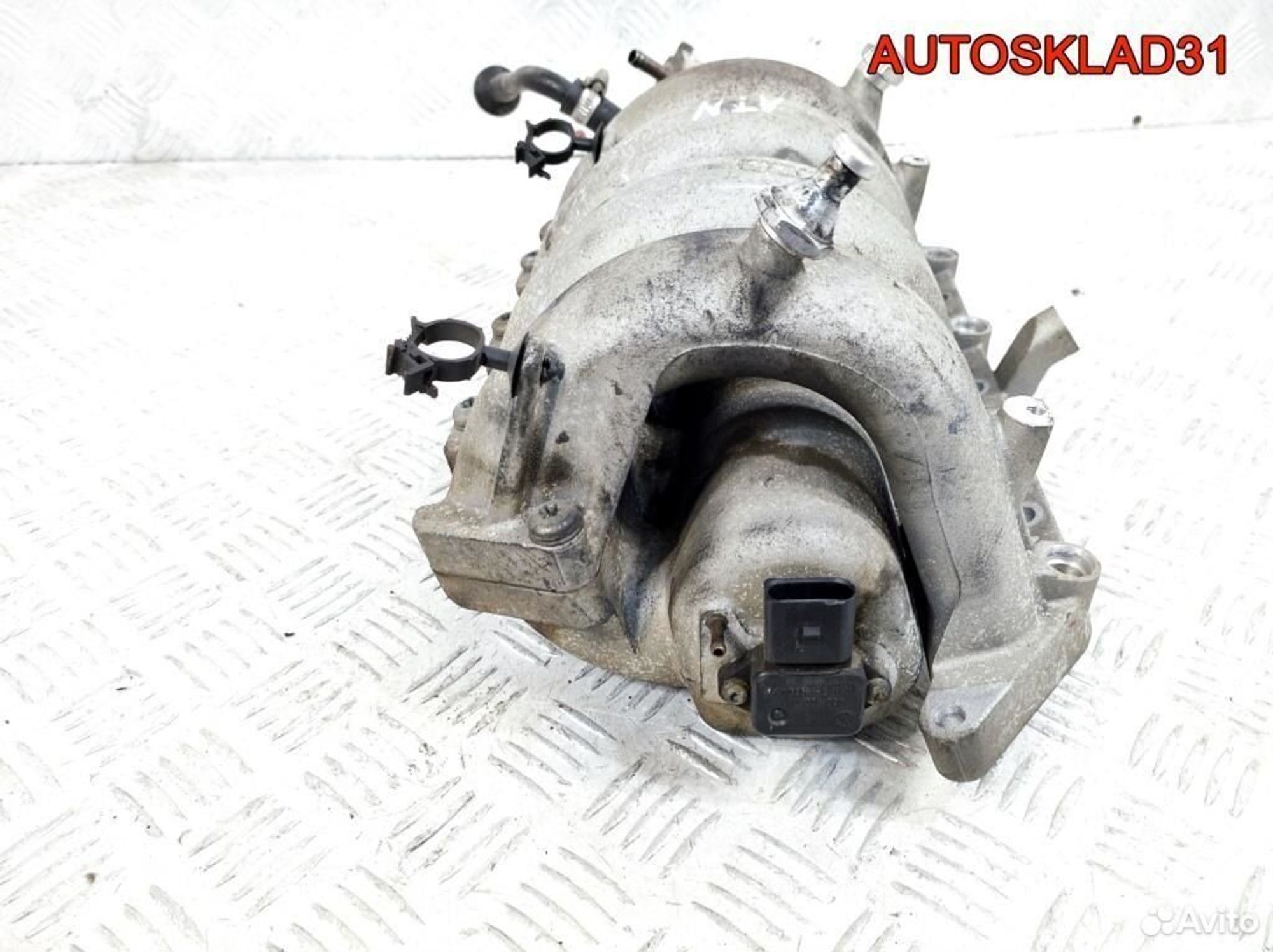 Коллектор впускной VW Golf 4 1,6 ATN 036129711CP, 1500 рублей, Дубовое