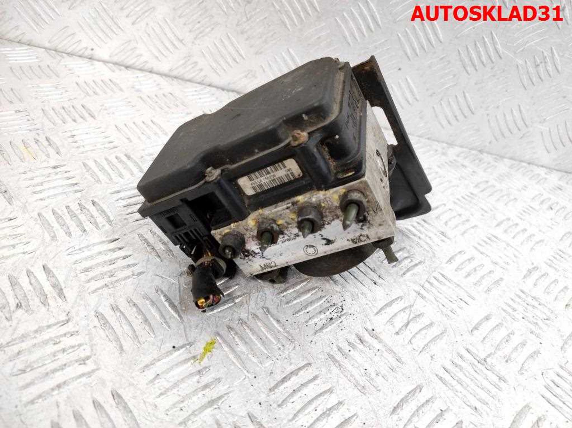 Блок ABS Nissan Note E11 476609U100, 3500 рублей, Дубовое