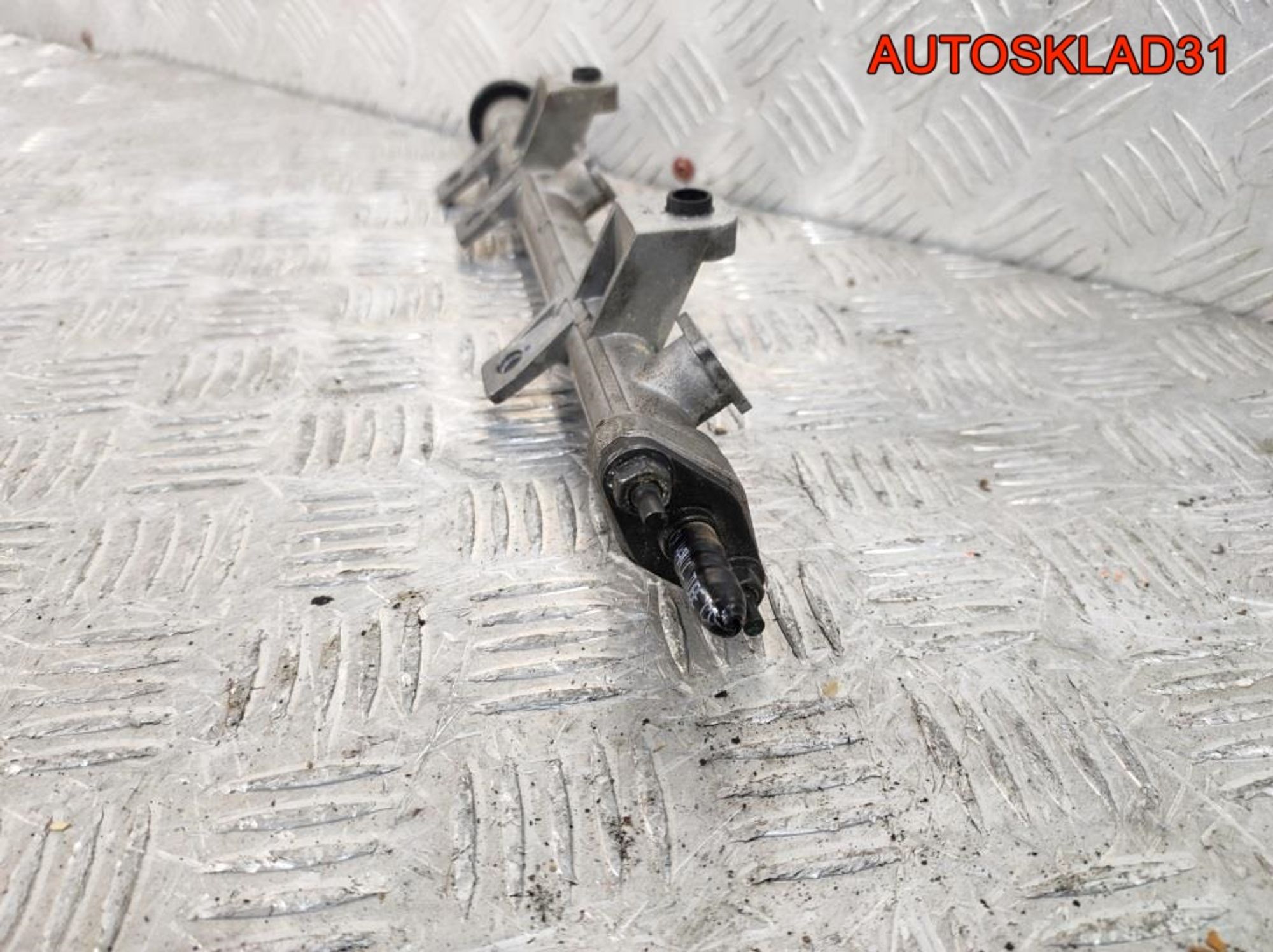 Рейка топливная Hyundai Getz 1,1 G4HG 3530402820, 900 рублей, Дубовое