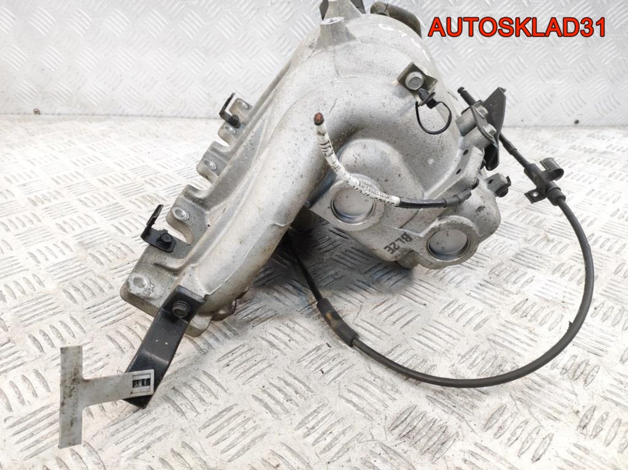 Коллектор впускной Kia Sportage 2 2.0 G4GC Бензин, 900 рублей, Дубовое