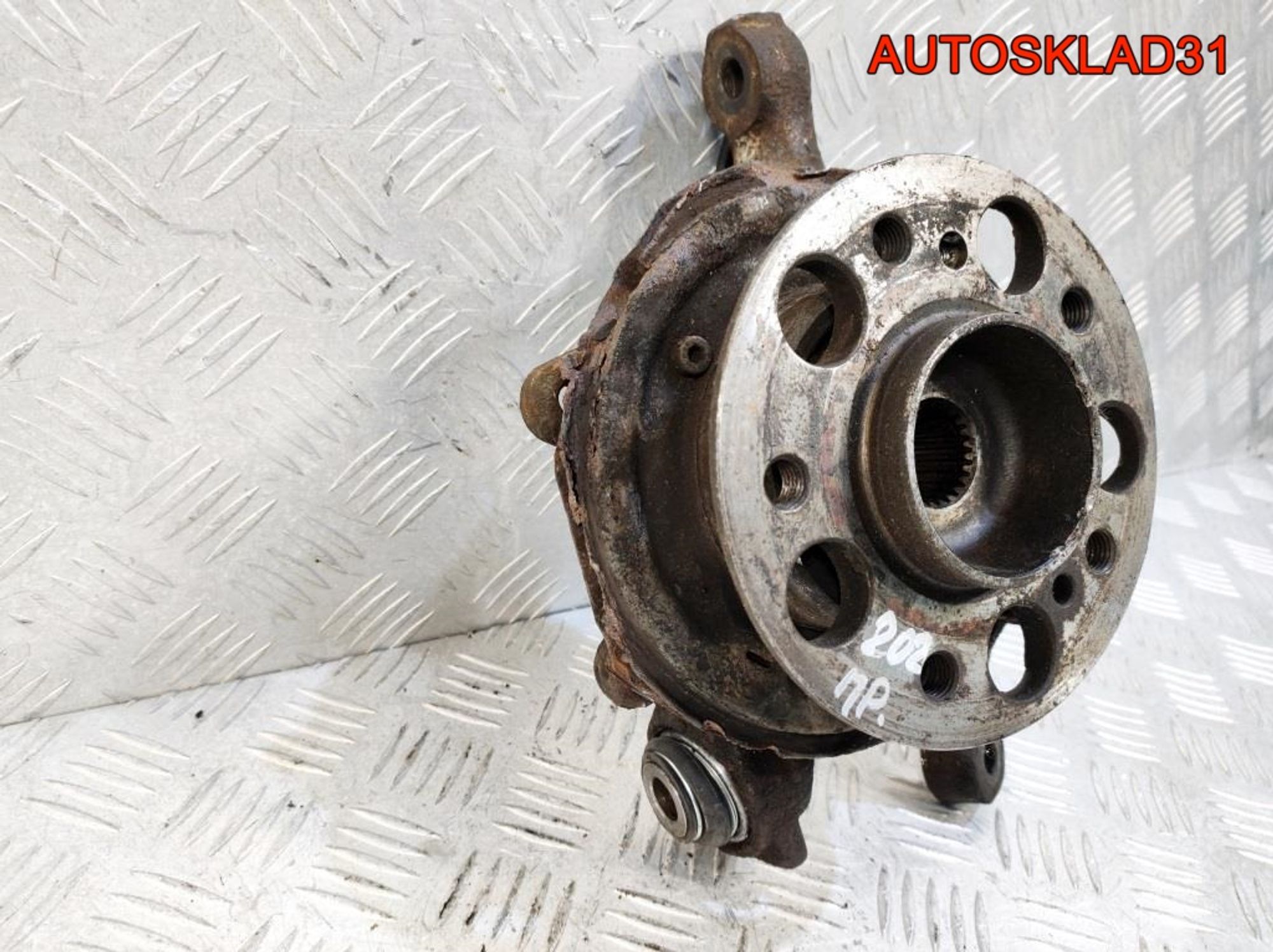 Кулак поворотный задний правый MercedesBenz W202, 2900 рублей, Дубовое