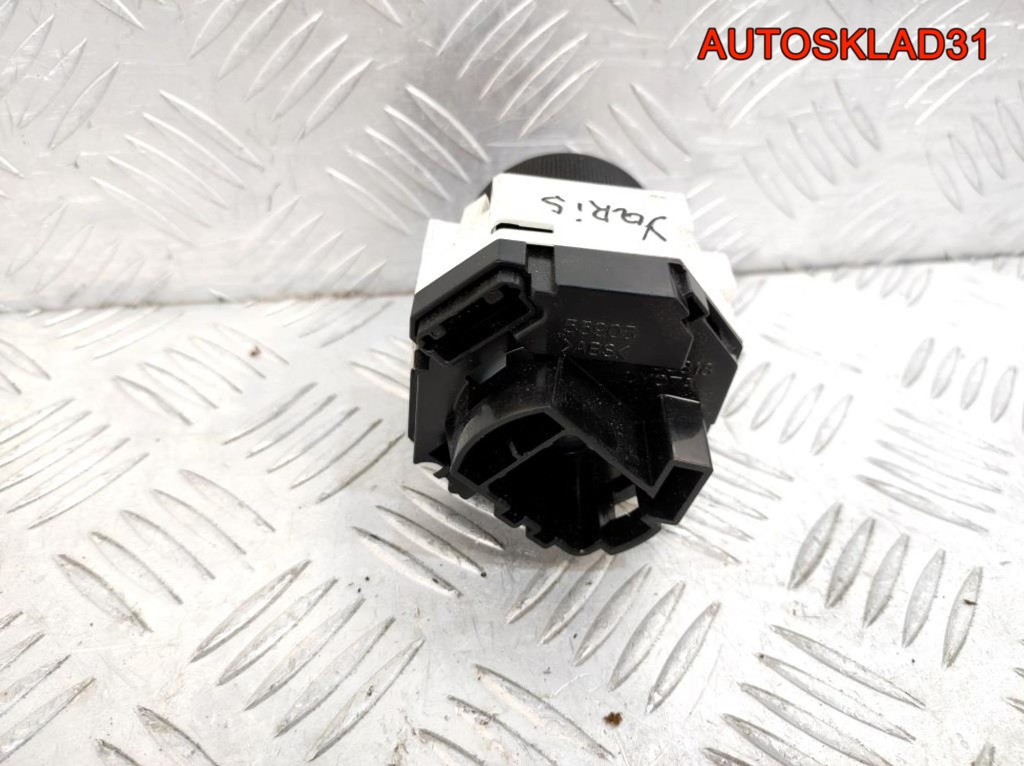 Переключатель отопителя Toyota Yaris 2 559030D020, 500 рублей, Дубовое