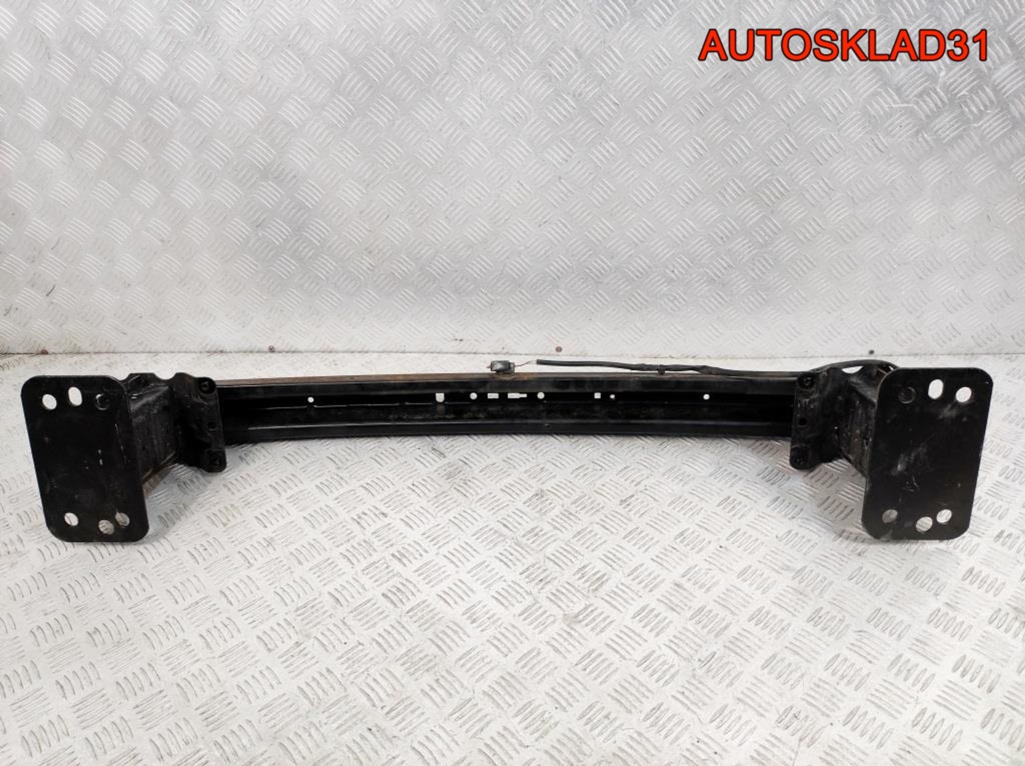 Усилитель переднего бампера Ford Fusion 1460510, 3300 рублей, Дубовое