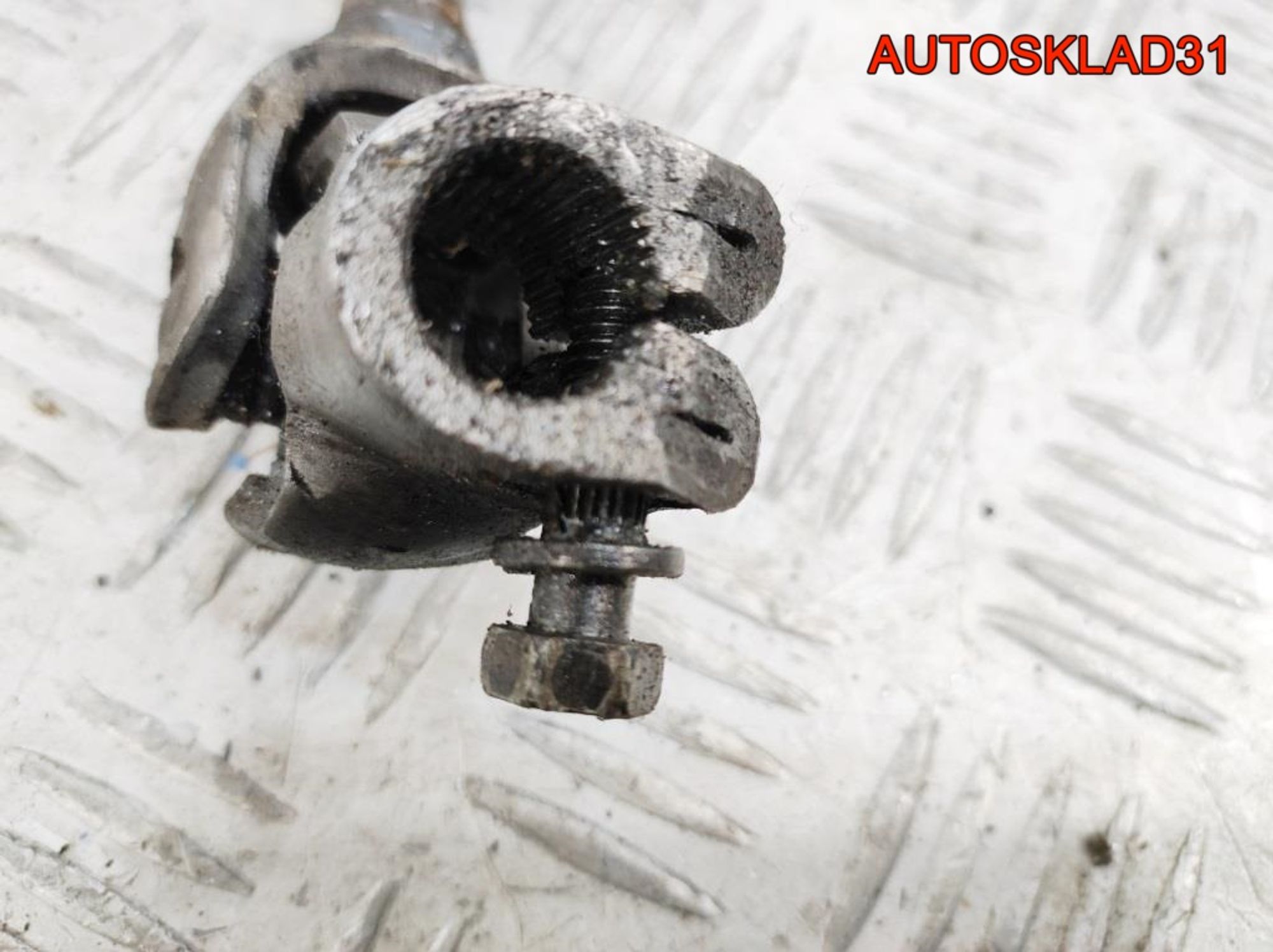 Кардан рулевой Kia Sportage 2 2.0 G4GC	564002E100, 1000 рублей, Дубовое