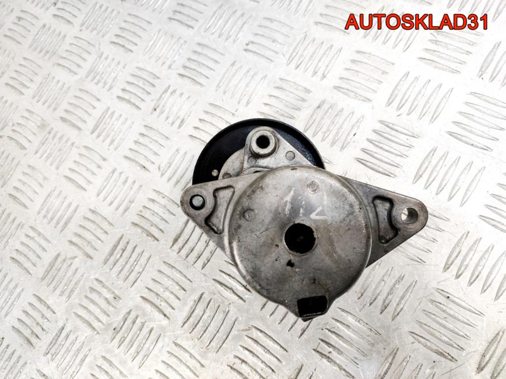 Натяжитель ремня Mercedes W220 3,2 M112 A1122000670, 500 рублей, Дубовое