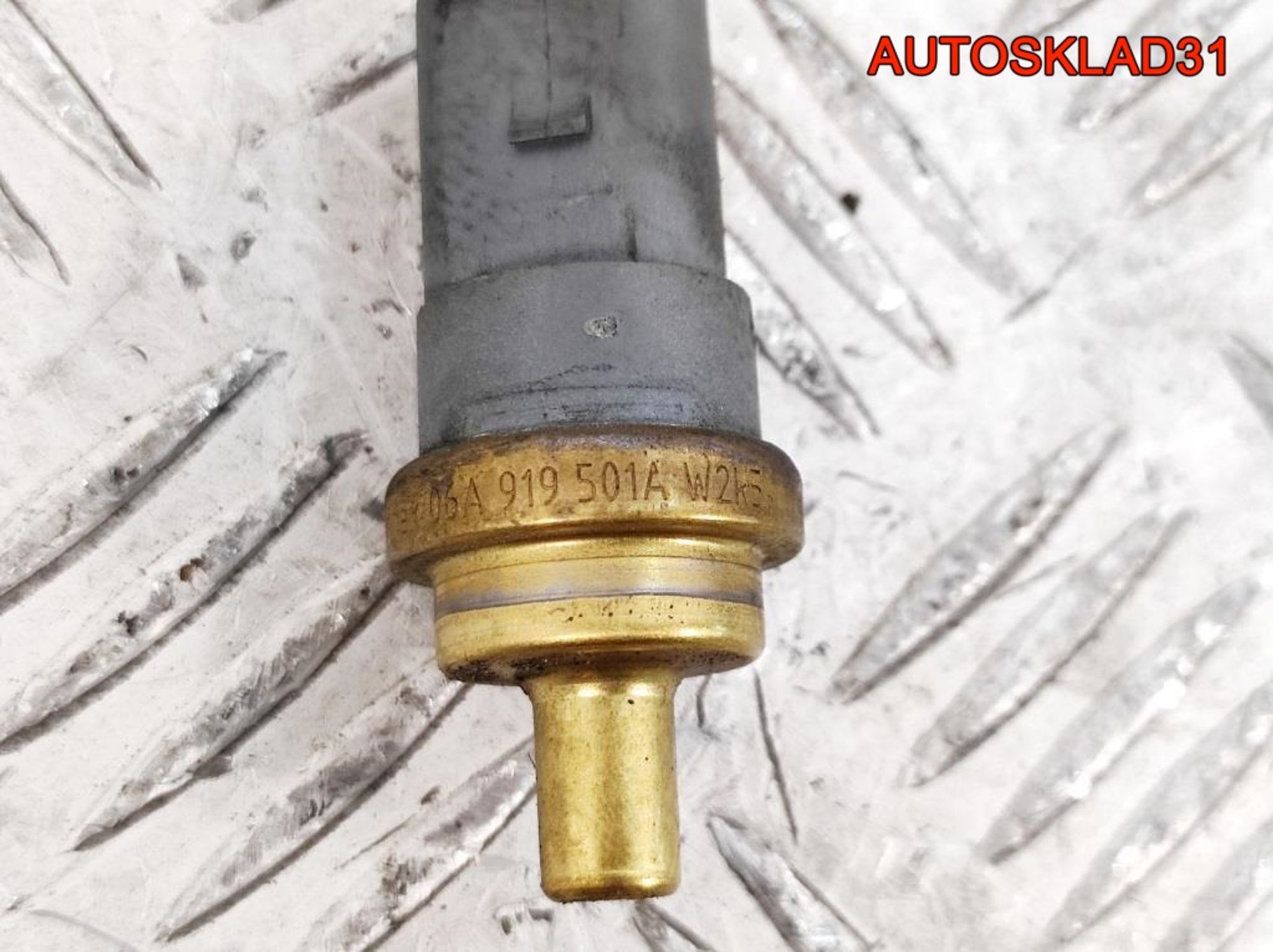 Датчик температуры Audi A6 C5 06A919501A, 300 рублей, Дубовое