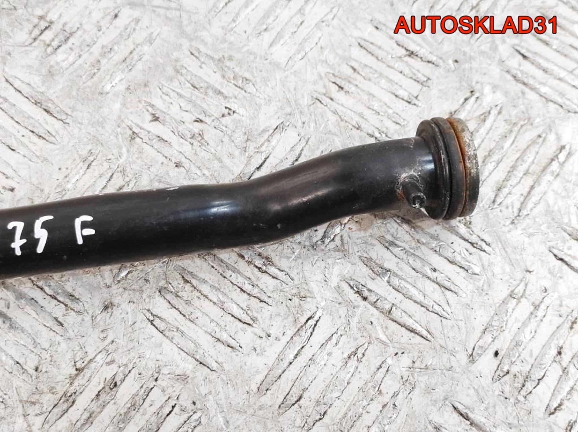 Трубка радиатора Audi A4 B6 3,0 ASN 06C121075F, 1000 рублей, Дубовое