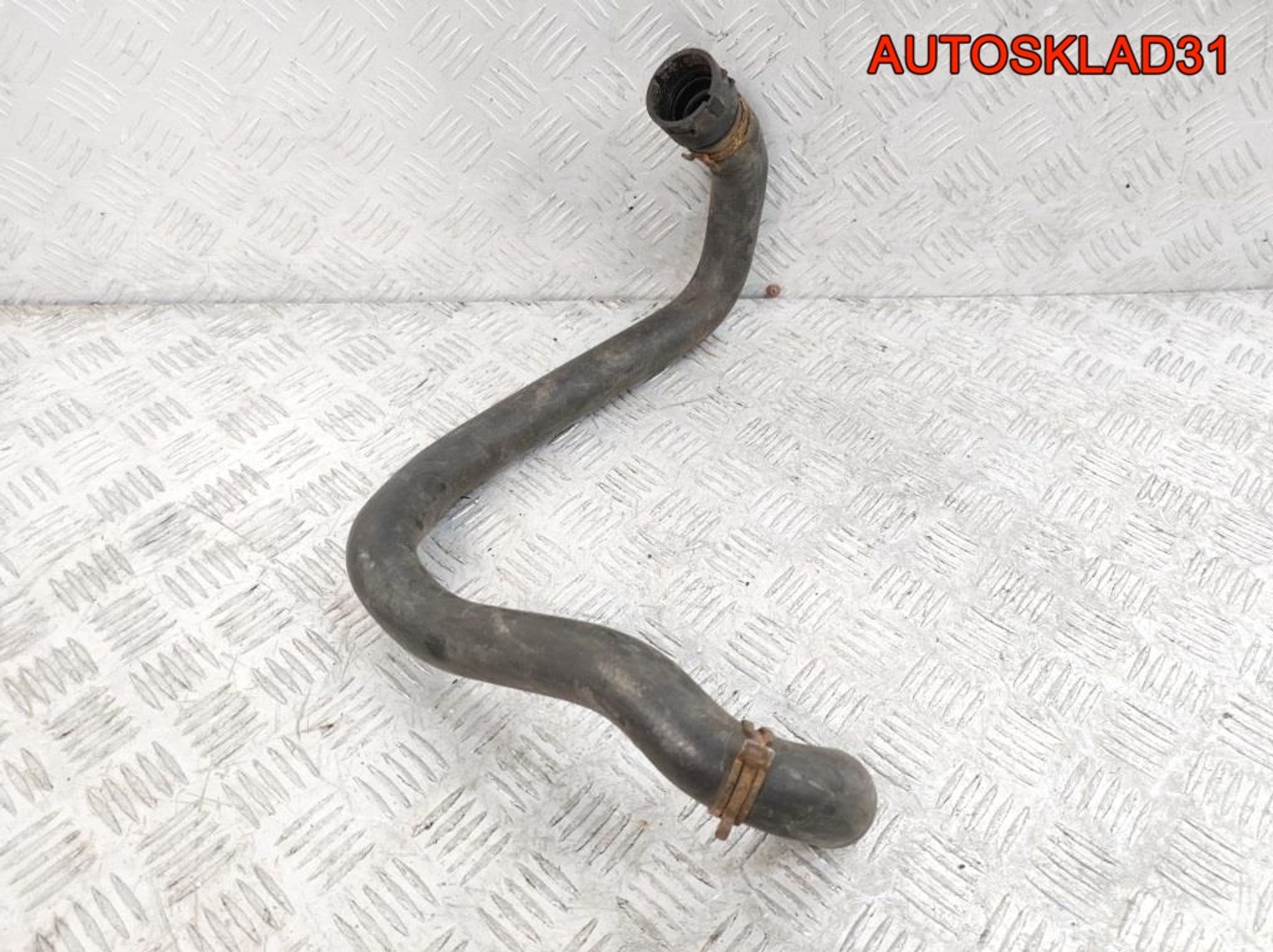 Патрубок радиатора VW Touran 1,9 BLS 3C0122051AT, 1000 рублей, Дубовое