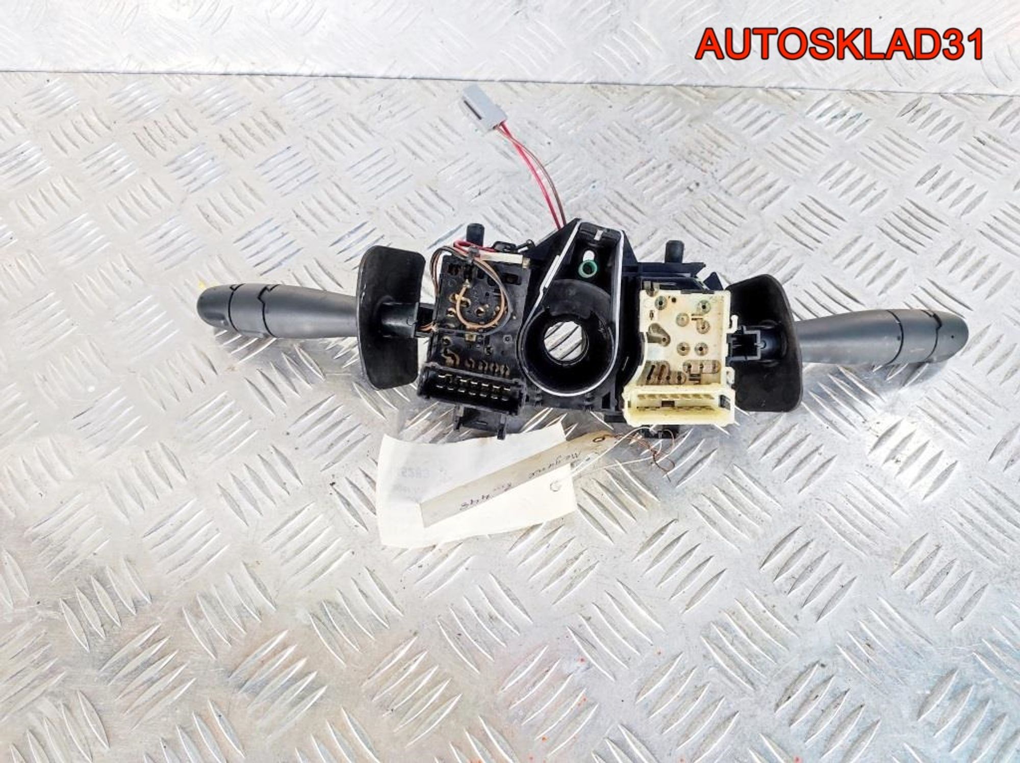 Переключатель подрулевой Renault Megane 7700846399, 1700 рублей, Дубовое