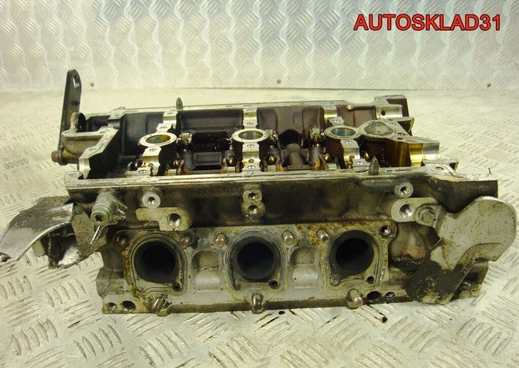 Головка блока левая Audi A6 C6 2,4 BDW 06E103373D, 9000 рублей, Дубовое