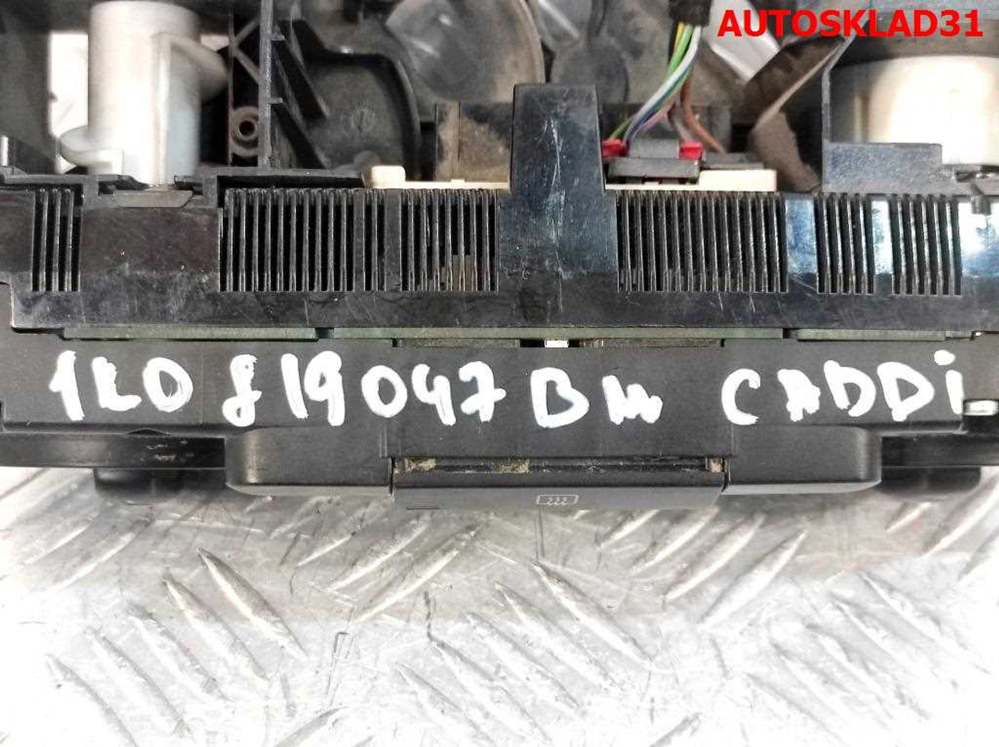 Блок управления отопителем VW Golf 5 1K0819047BM, 2500 рублей, Дубовое
