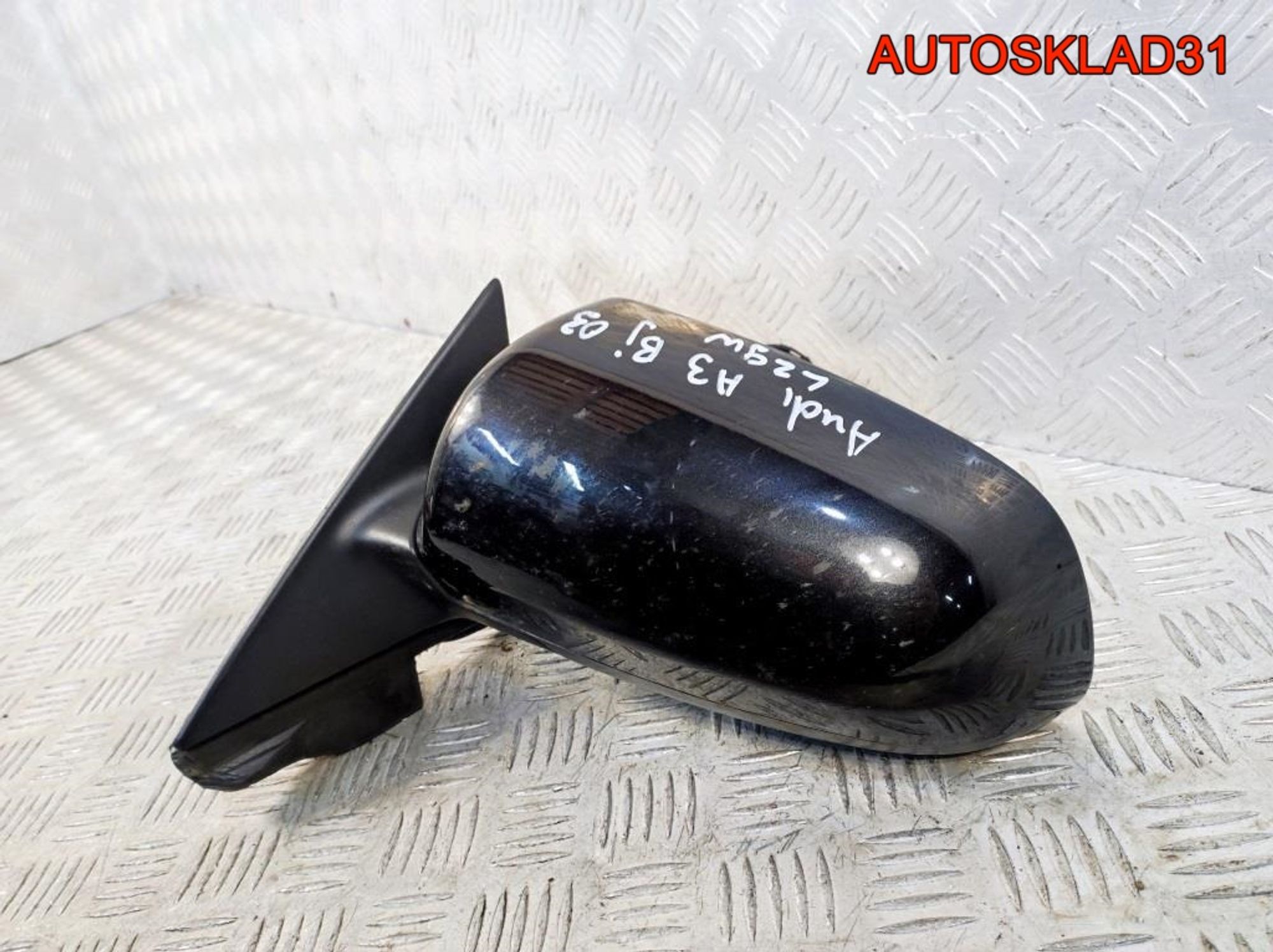 Зеркало левое Audi A3 8P1 8P185853101C, 4100 рублей, Дубовое