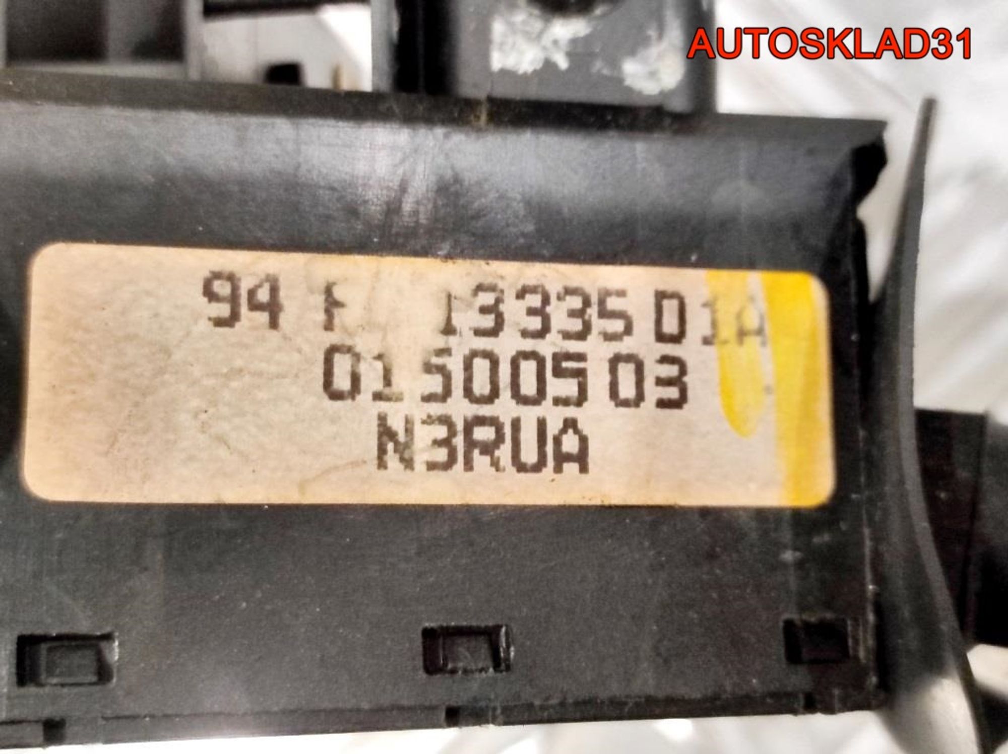 Переключатель подрулевой Ford Fiesta 3 94FG13335D1A, 1000 рублей, Дубовое
