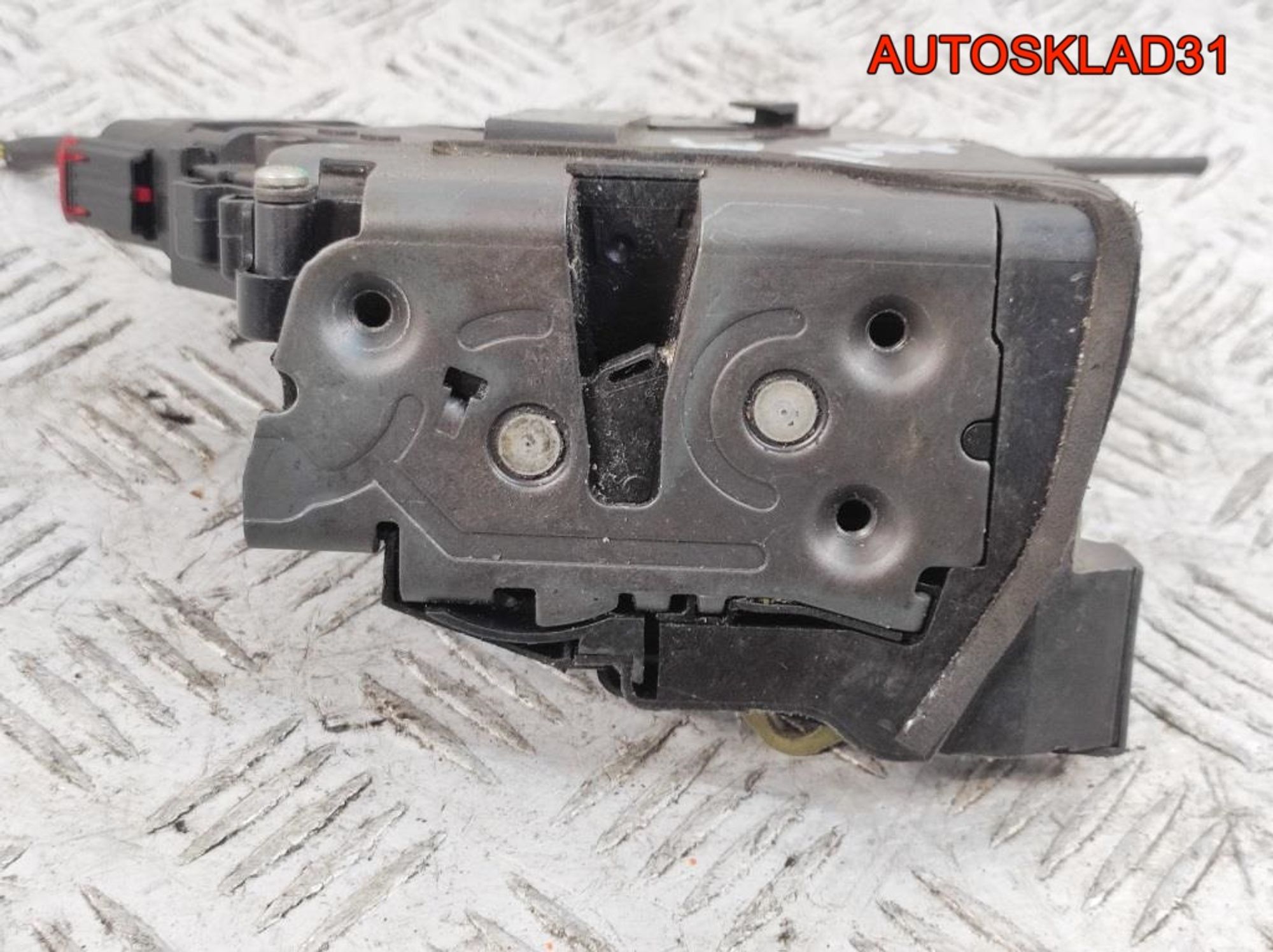 Замок двери передней правой Mazda 3 BK 3N6AA12812DF, 3500 рублей, Дубовое