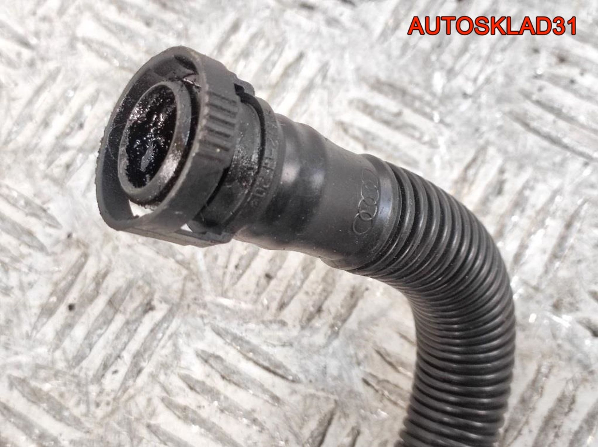 Трубка картерных газов Audi A4 B6 2,0 Бензин 06F103235, 1000 рублей, Дубовое