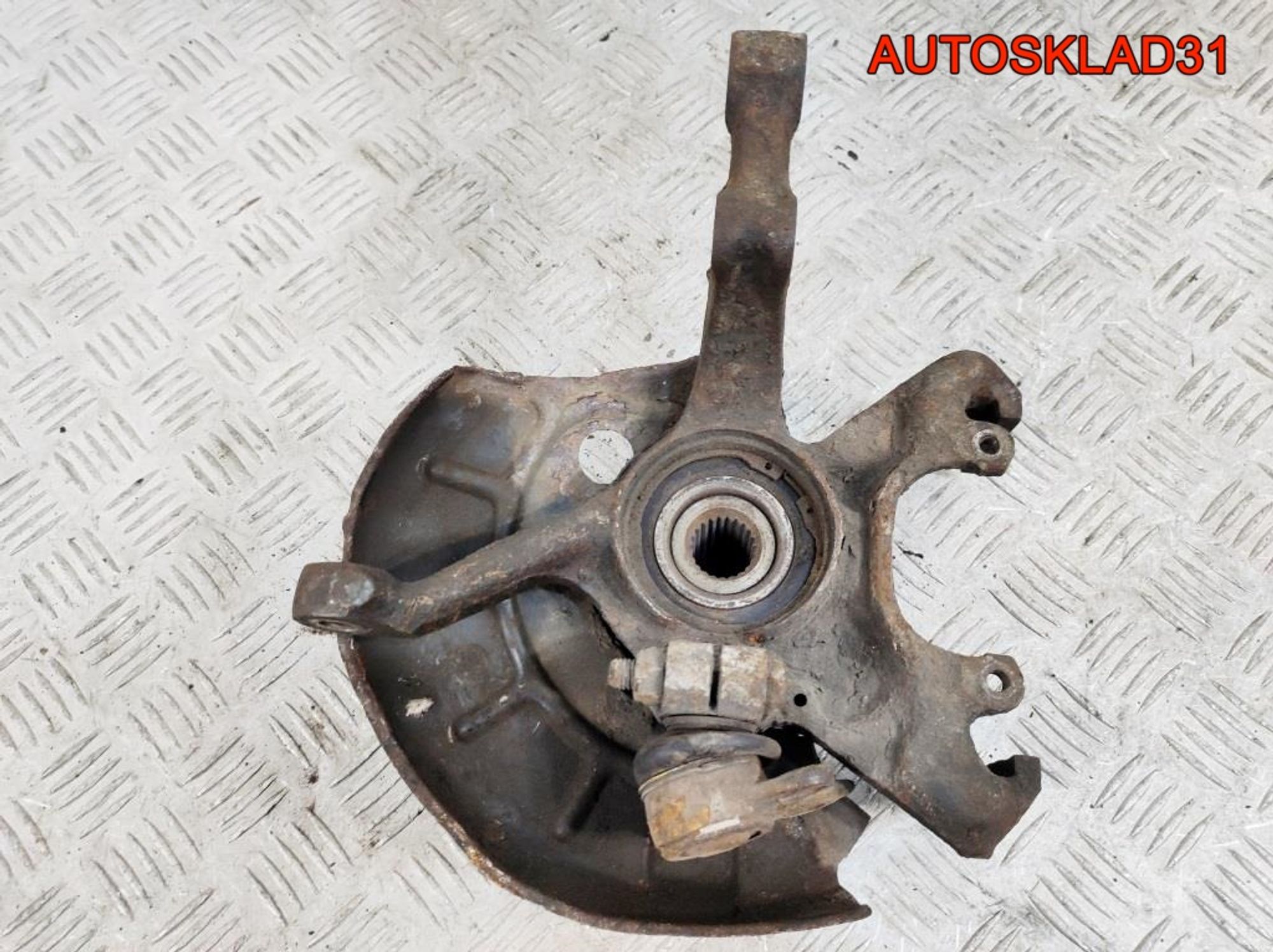 Кулак поворотный передний левый VW Golf 3 191407255C, 1400 рублей, Дубовое