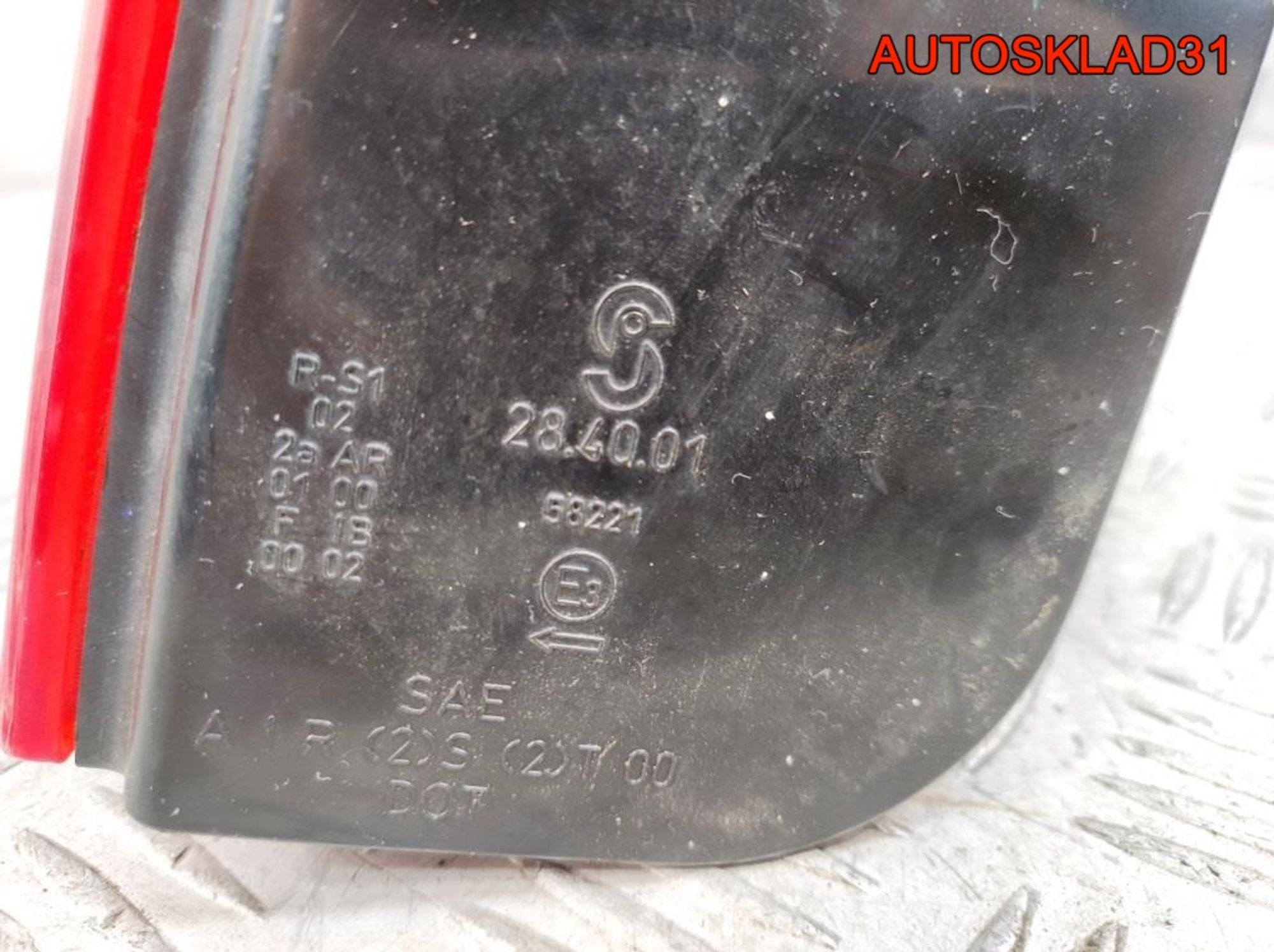 Фонарь задний левый VW Passat B5+ Седан 3B5945095AE, 7000 рублей, Дубовое