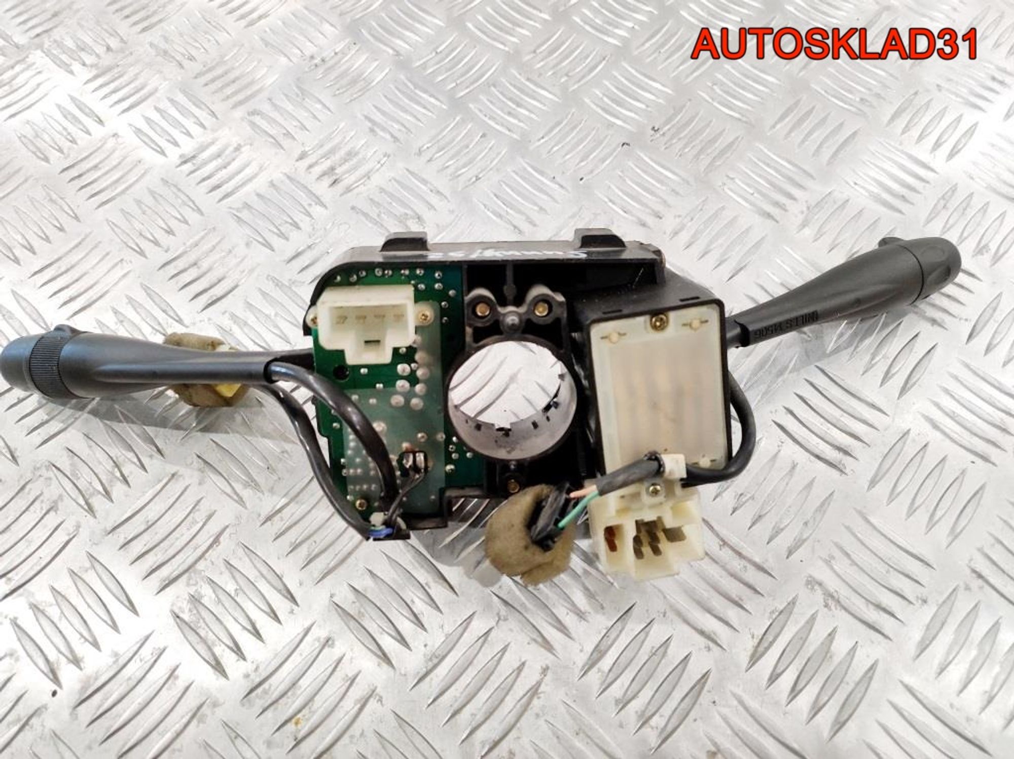 Переключатель подрулевой Nissan Sunny N14 NILES14506, 1500 рублей, Дубовое