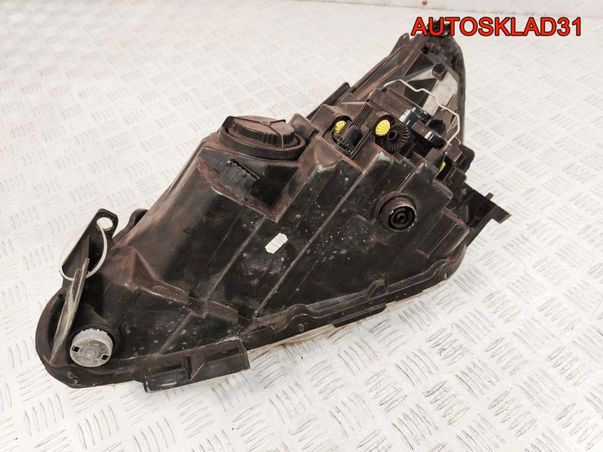 Фара правая Opel Corsa D 13446802 Рестайлинг, 11400 рублей, Дубовое
