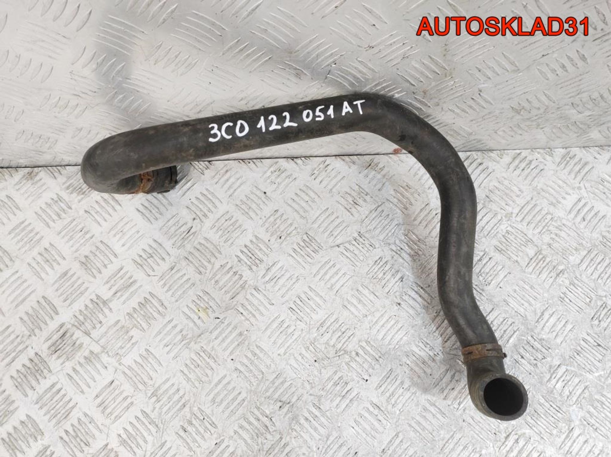 Патрубок радиатора VW Touran 1,9 BLS 3C0122051AT, 1000 рублей, Дубовое