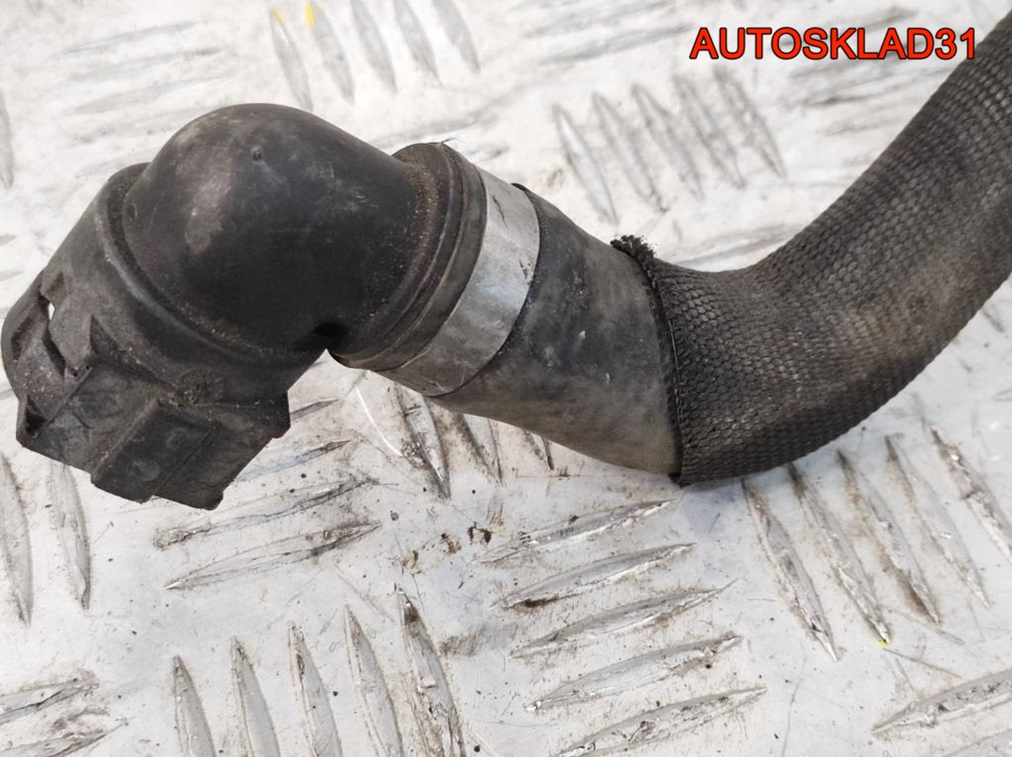 Патрубок системы охлаждения A6 C6 2.4 BDW 4F1819350B, 600 рублей, Дубовое