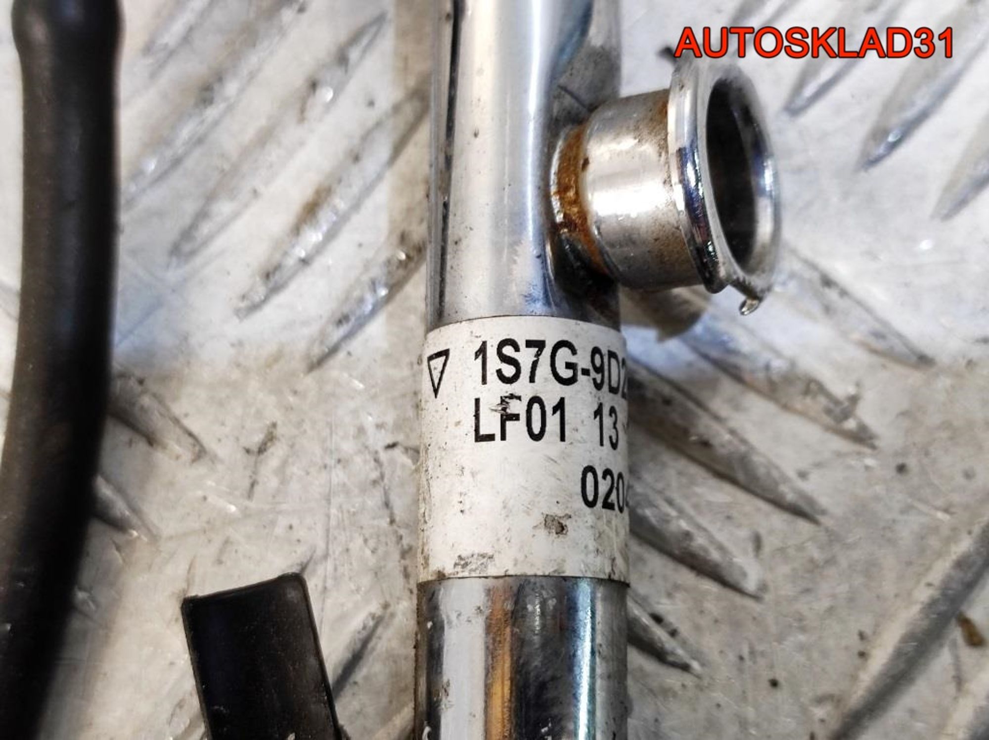 Рейка топливная Mazda 6 GG 2.3 L3 LF011315XA, 900 рублей, Дубовое