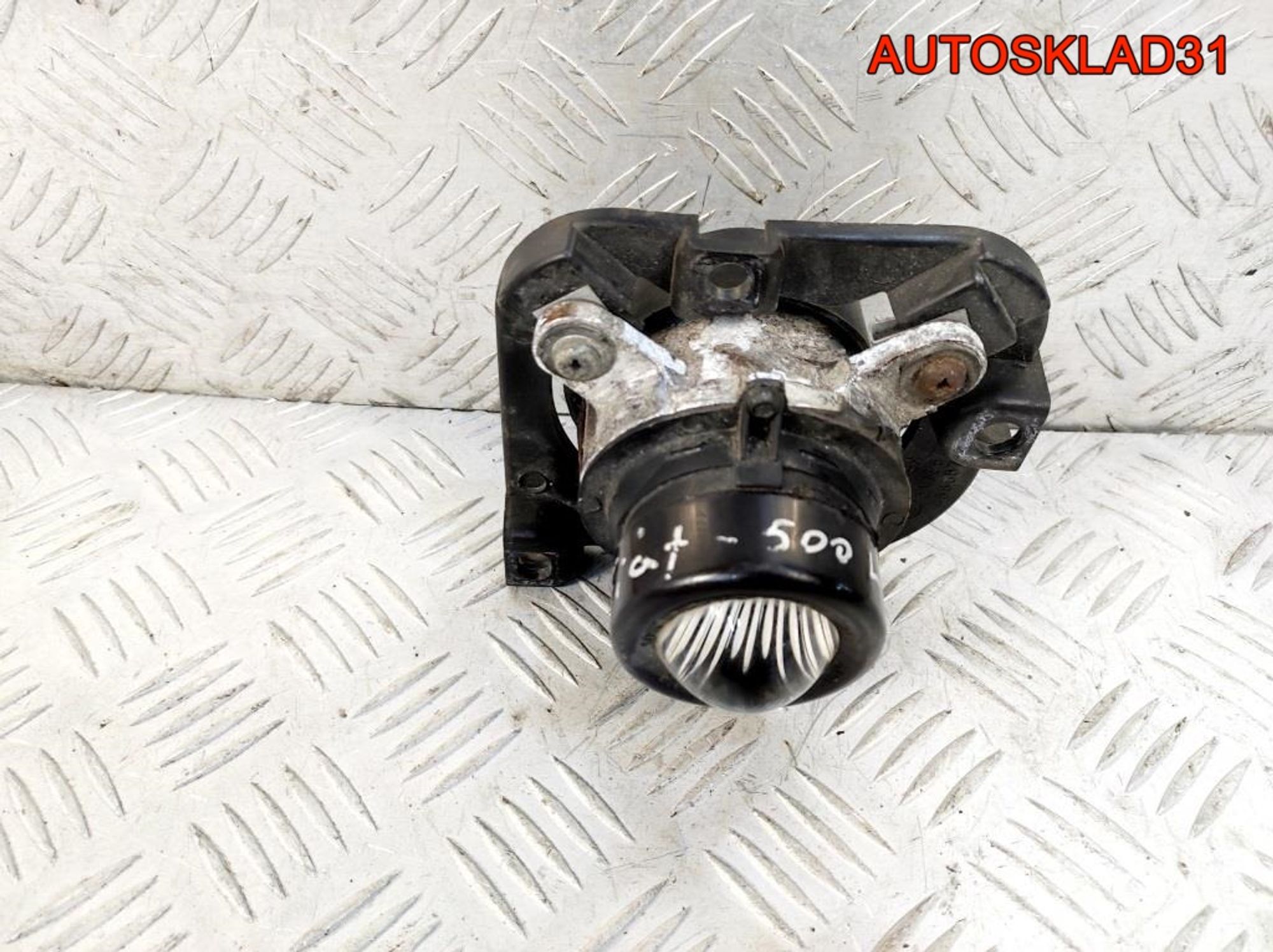 Фара противотуманная левая Fiat 500 51786774, 1800 рублей, Дубовое