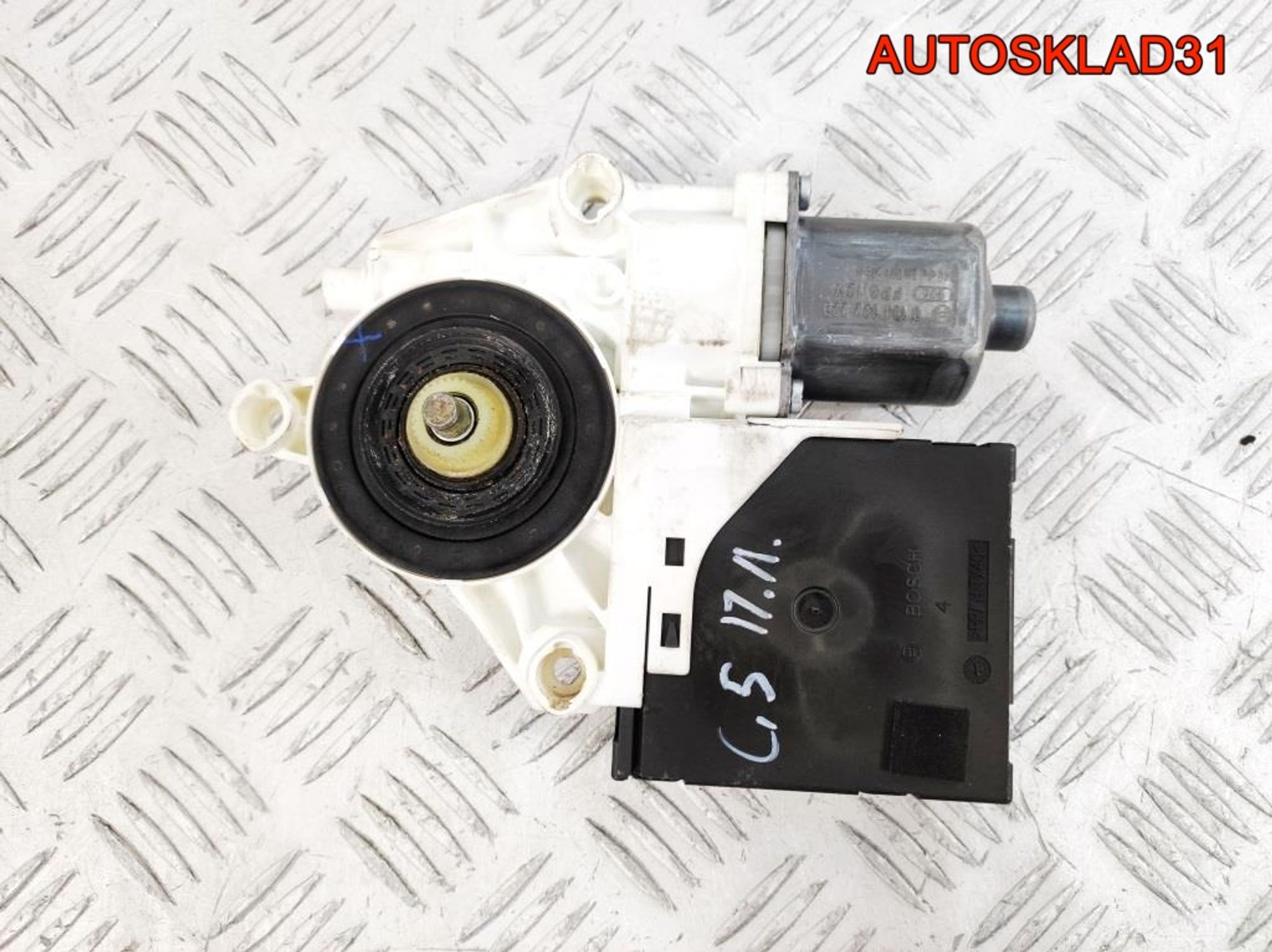 Моторчик стеклоподъемника передний левый VW Golf 5 1K0959701P, 1800 рублей, Дубовое