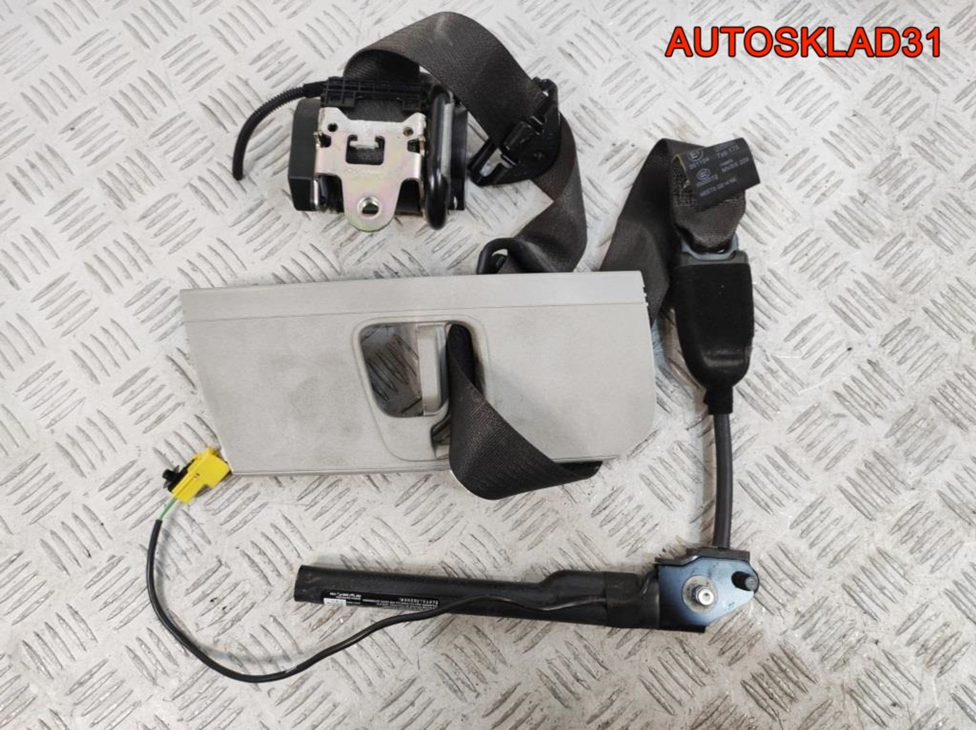 Ремень безопасности перед правый Opel Astra J 13394804, 4100 рублей, Дубовое