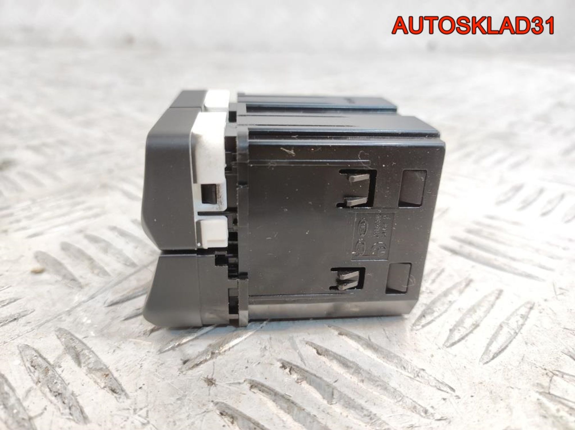 Блок кнопок Kia Rio 3 299105391, 2500 рублей, Дубовое
