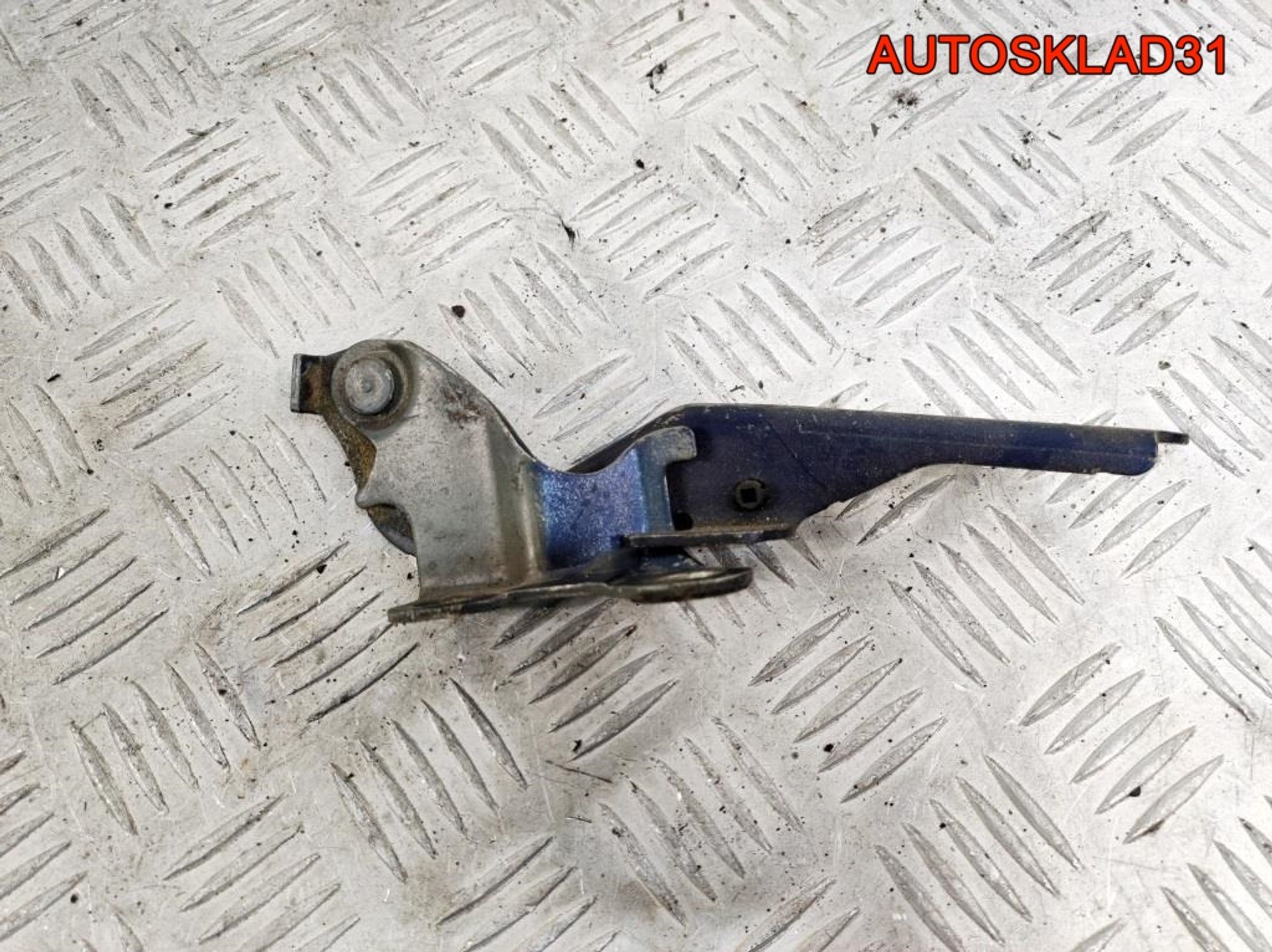 Петля капота правая Toyota Avensis T250 5341005060, 1400 рублей, Дубовое