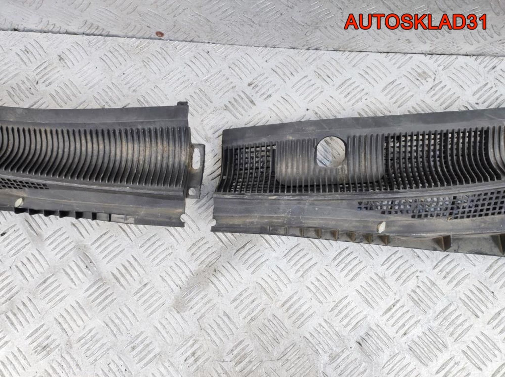 Решетка стеклоочистителя Mazda 6 GG GJ6A507RI, 1300 рублей, Дубовое