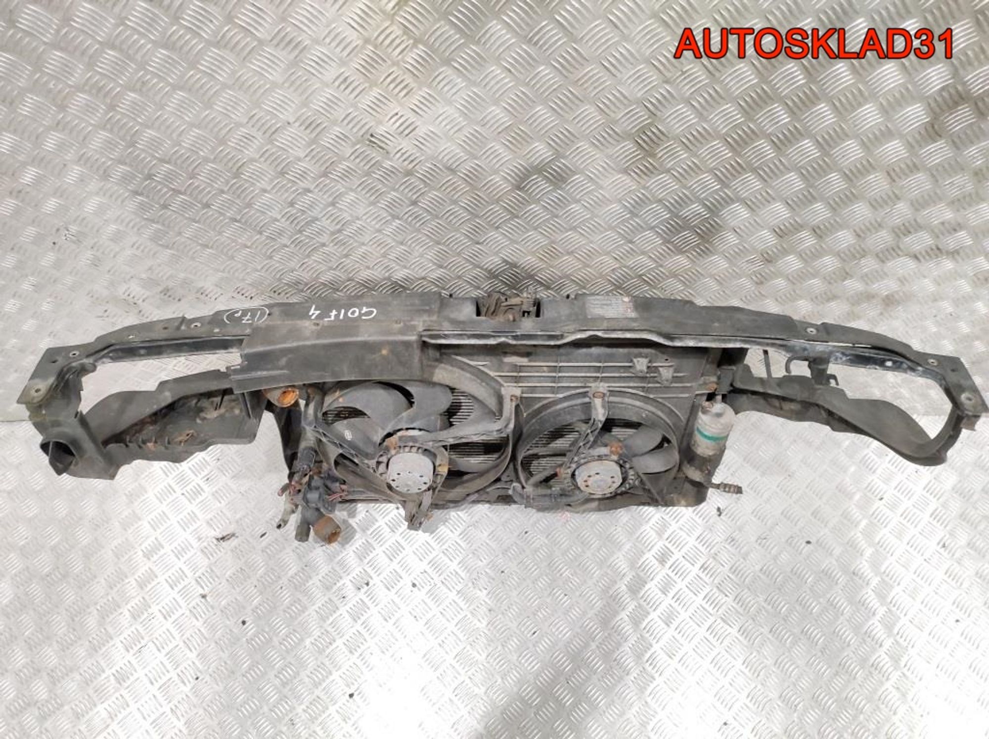Панель передняя в сборе VW Golf 4 1,6 Бензин, 20000 рублей, Дубовое