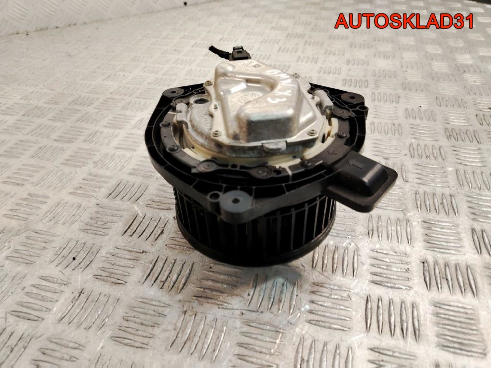 Моторчик отопителя BMW X3 F97 DRF10238001, 9000 рублей, Дубовое
