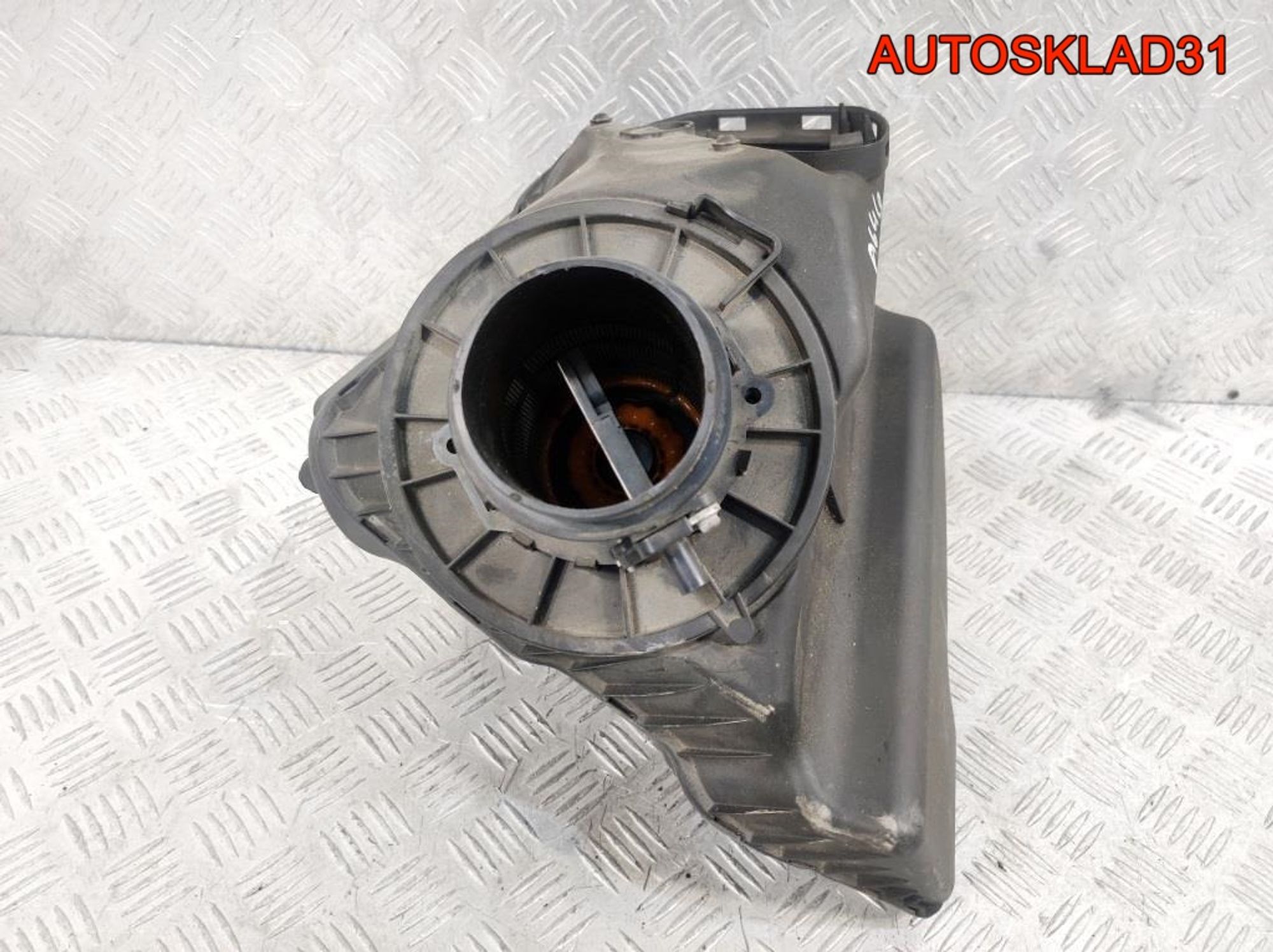 Корпус воздушного фильтра Audi A6 C7 4G 3.0  CDU 4G0133838E, 5000 рублей, Дубовое