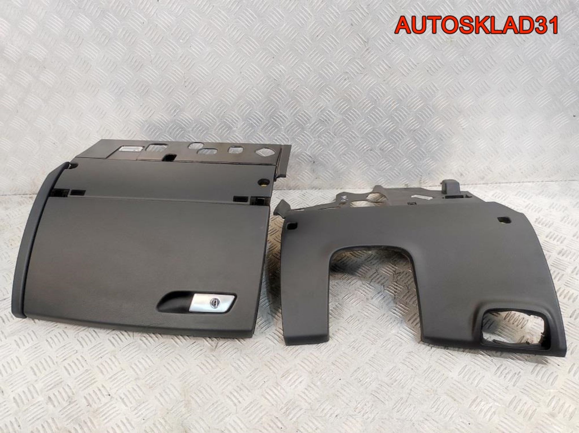 Бардачок Audi A6 C7 3.0 CDU 4G1857035, 6000 рублей, Дубовое