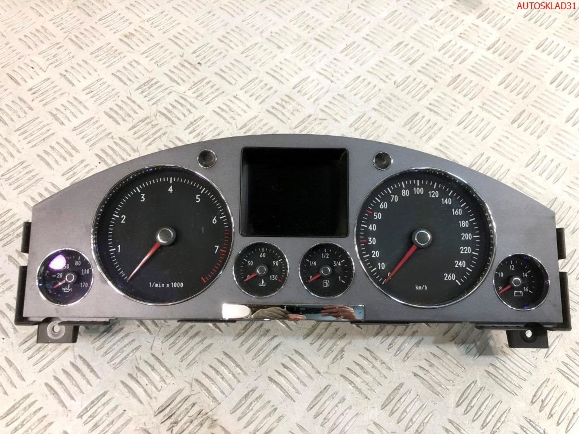 Панель приборов VW Phaeton 3,2 Бензин 3D0920880J, 15000 рублей, Дубовое