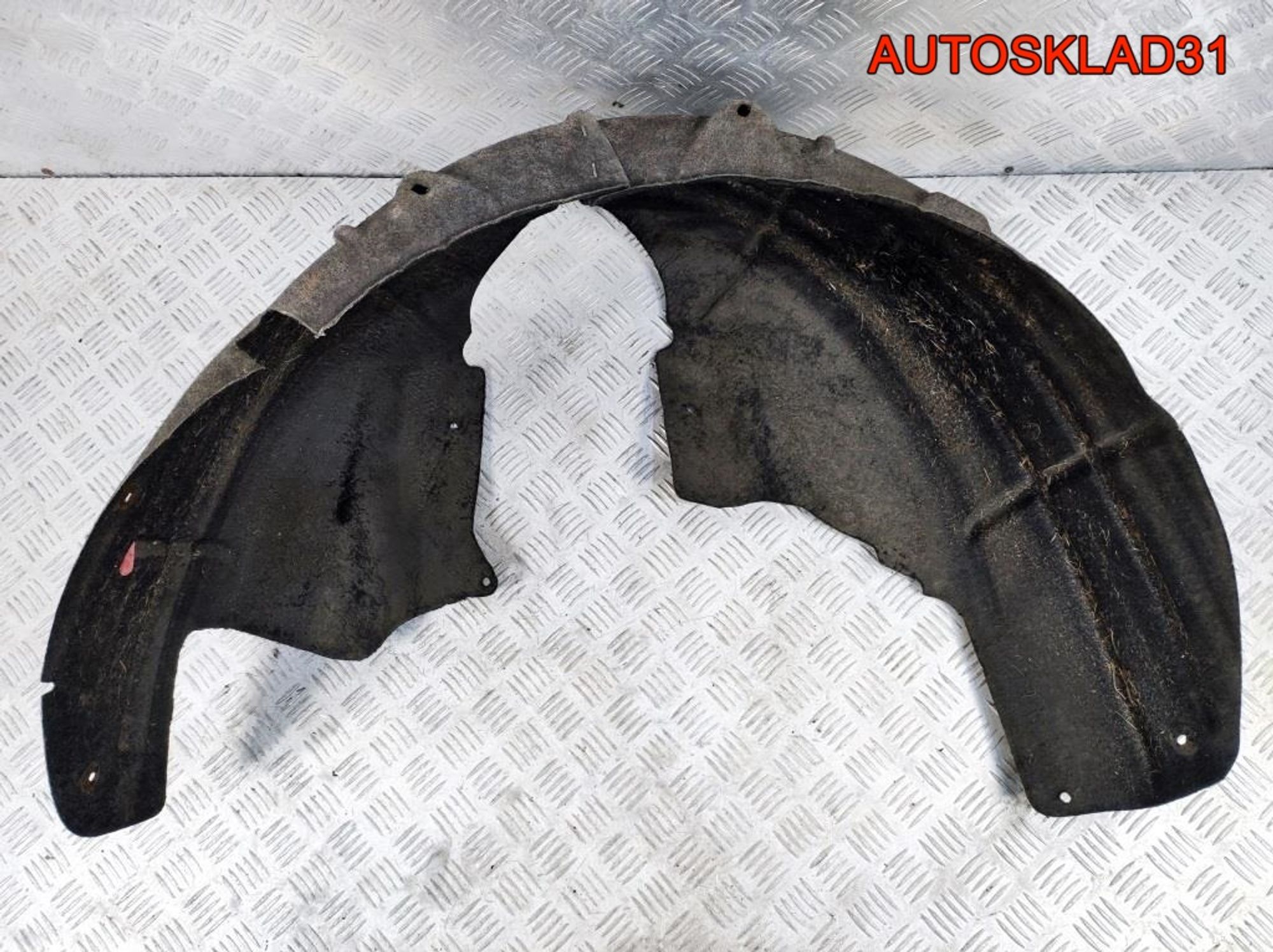 Локер задний правый Ford Focus 2 Хетчбэк, 2900 рублей, Дубовое