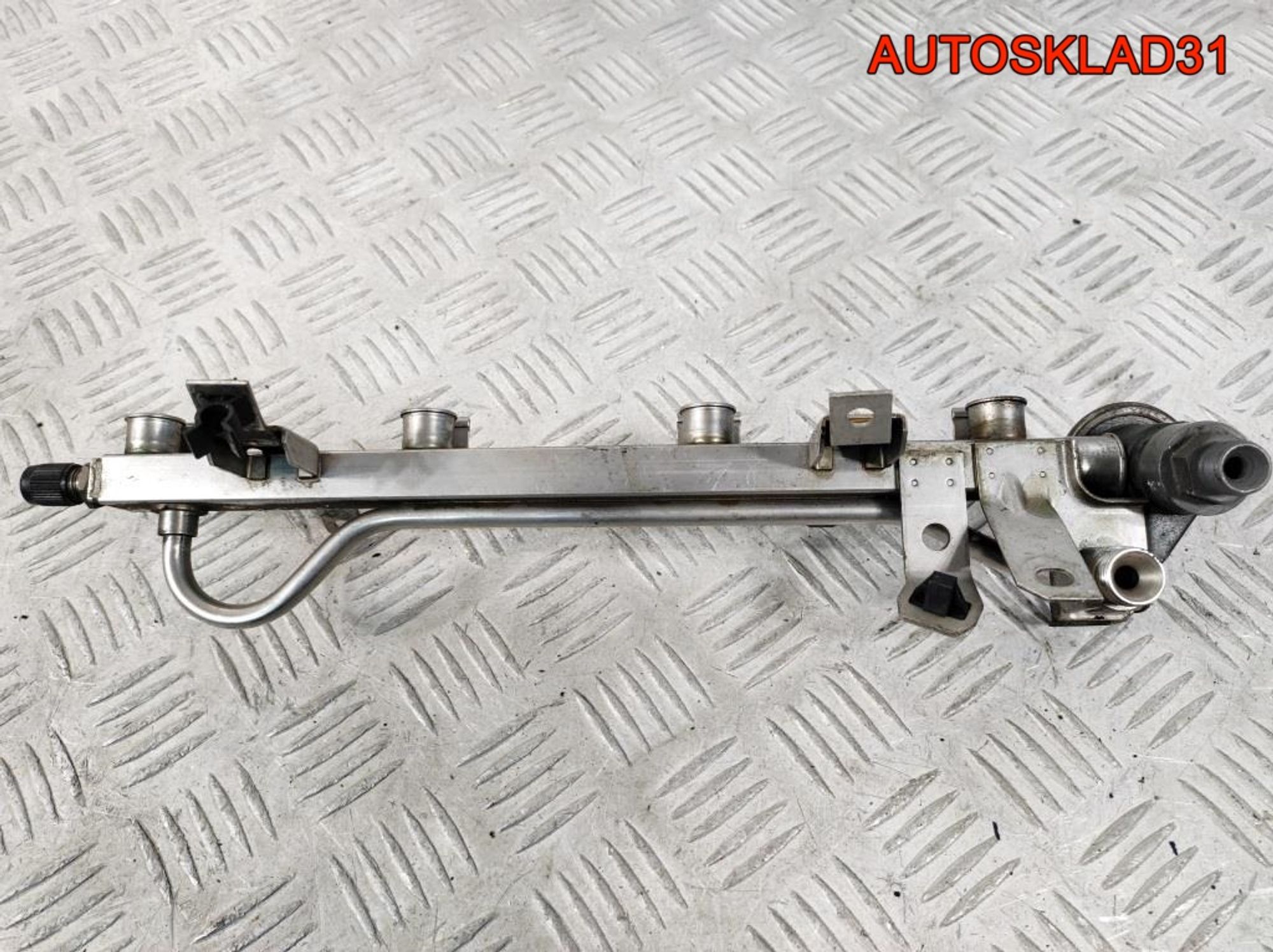 Рейка топливная Opel Vectra B 1,6 X16XEL До рест, 1400 рублей, Дубовое