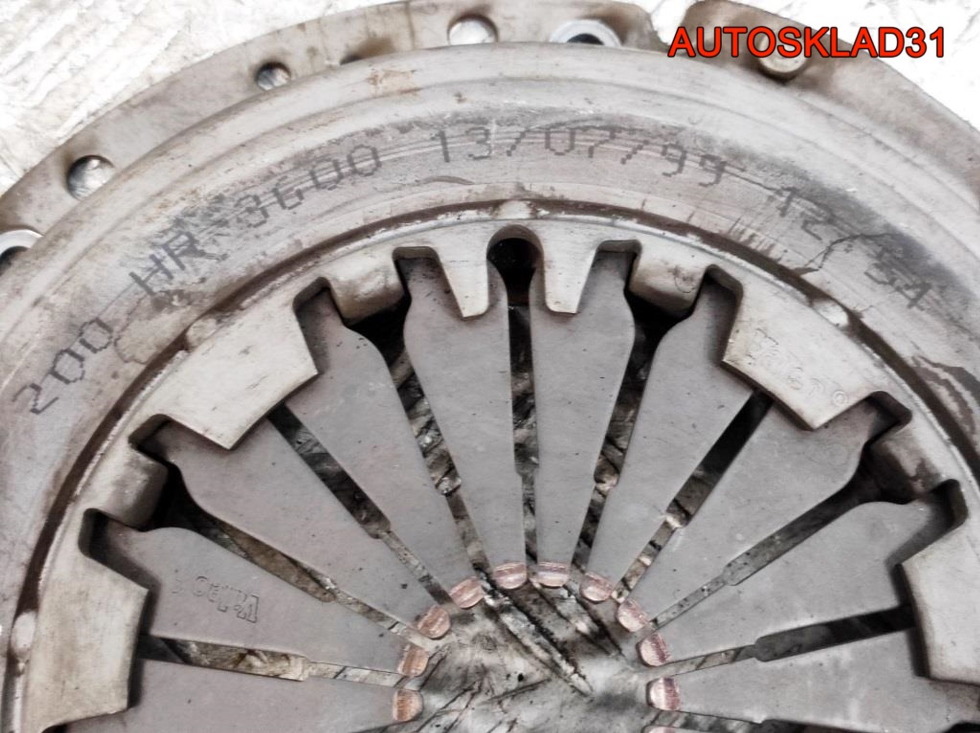 Комплект сцепления Mitsubishi Carisma DA 1.6 4G92 MD310399, 3000 рублей, Дубовое