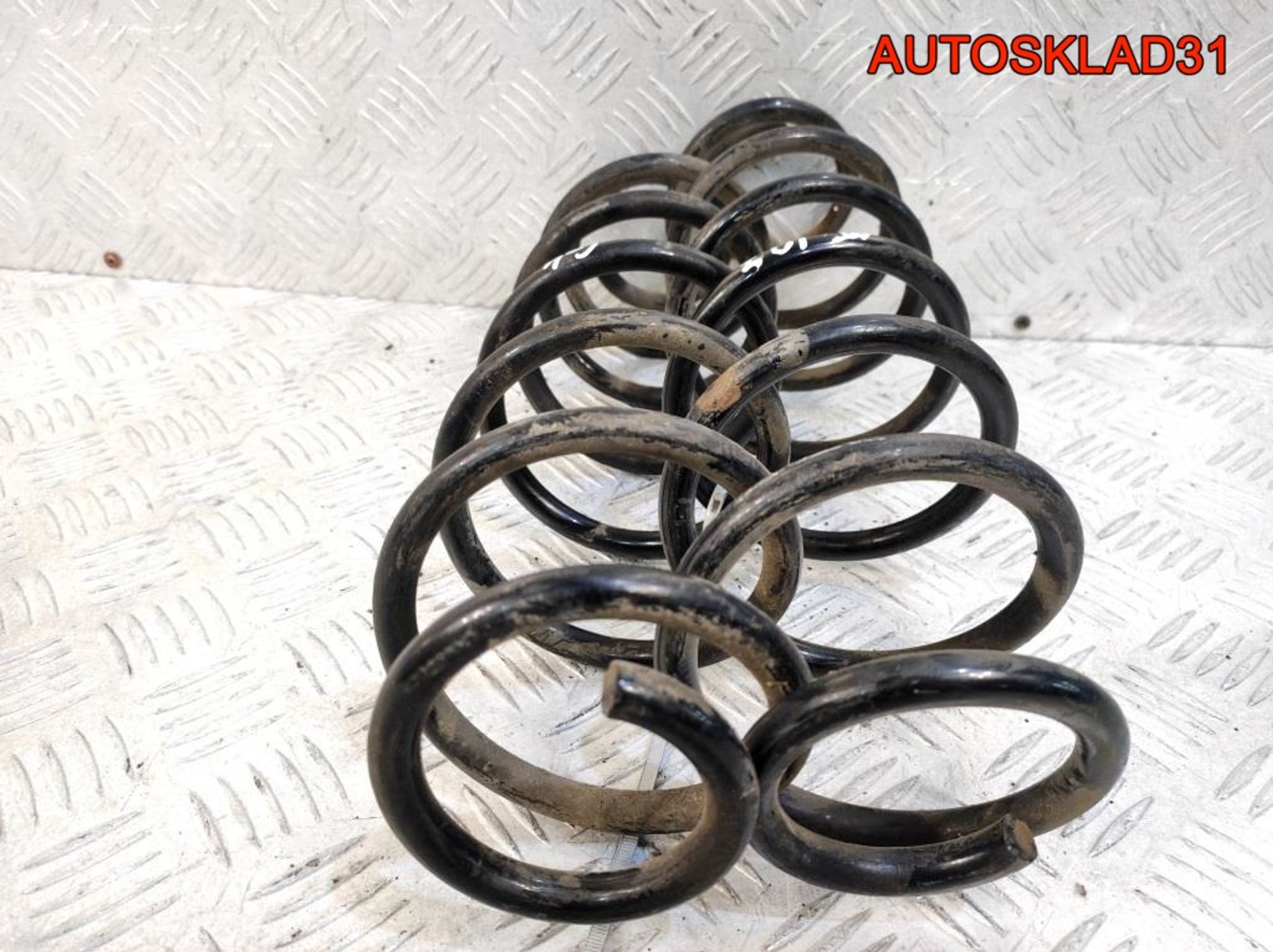 Пружина задняя комплект Volkswagen Golf 4 Хетчбэк, 1800 рублей, Дубовое