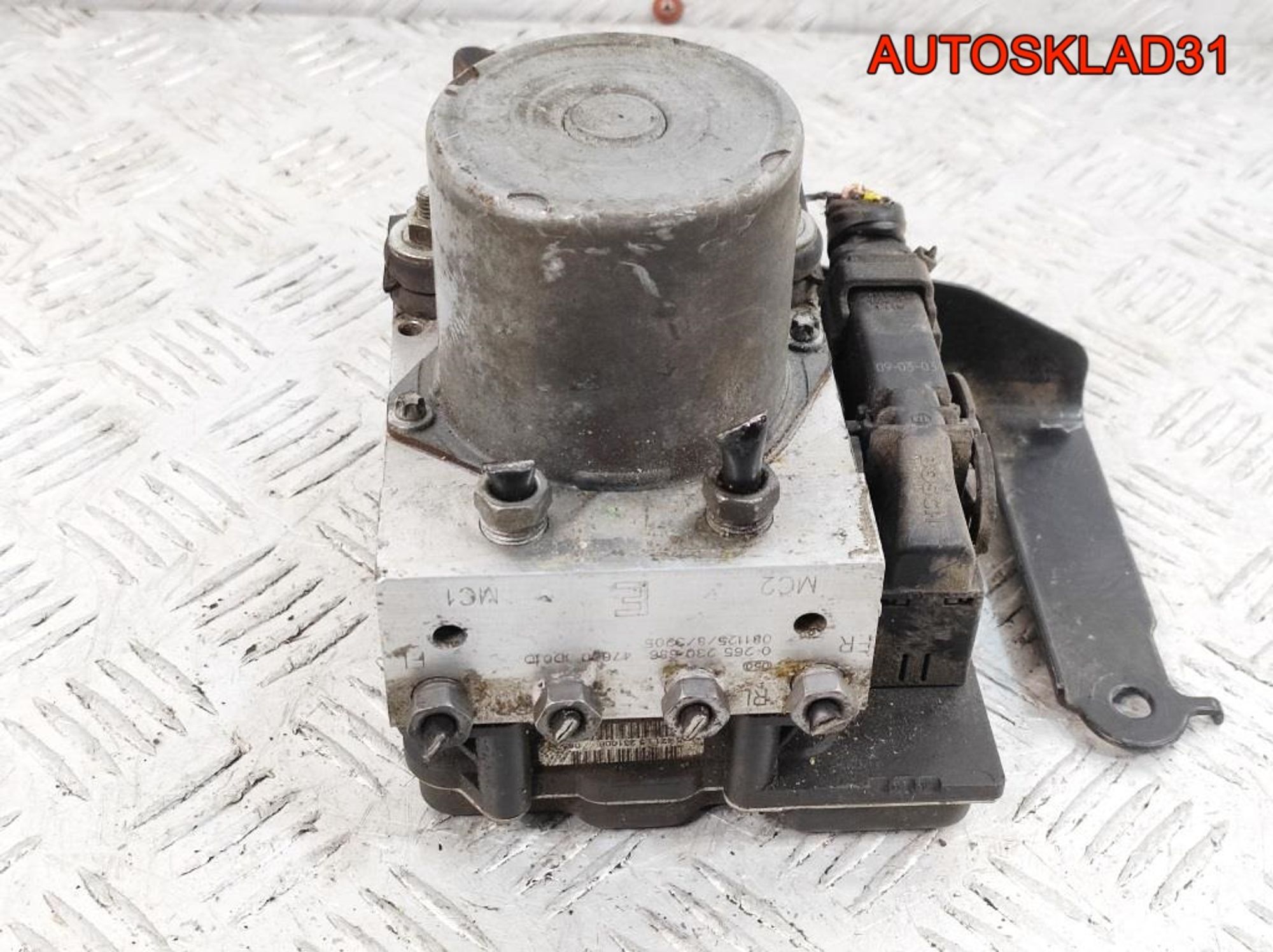 Блок ABS Nissan Qashqai 1,5 K9K Дизель 47660JD01D, 35000 рублей, Дубовое