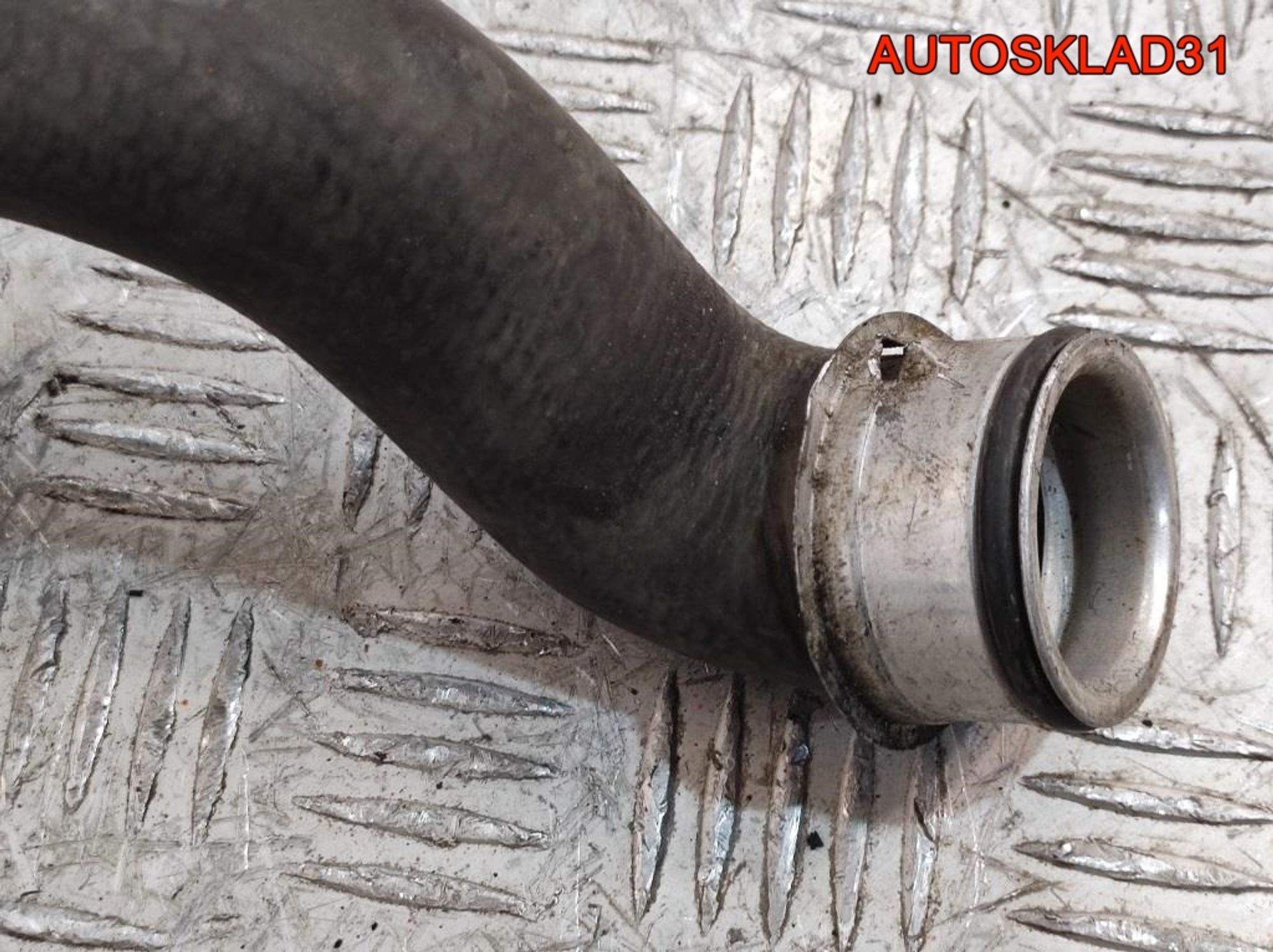 Патрубок радиатора Mercedes W203 1,8 Компрессор A2035015582, 2500 рублей, Дубовое