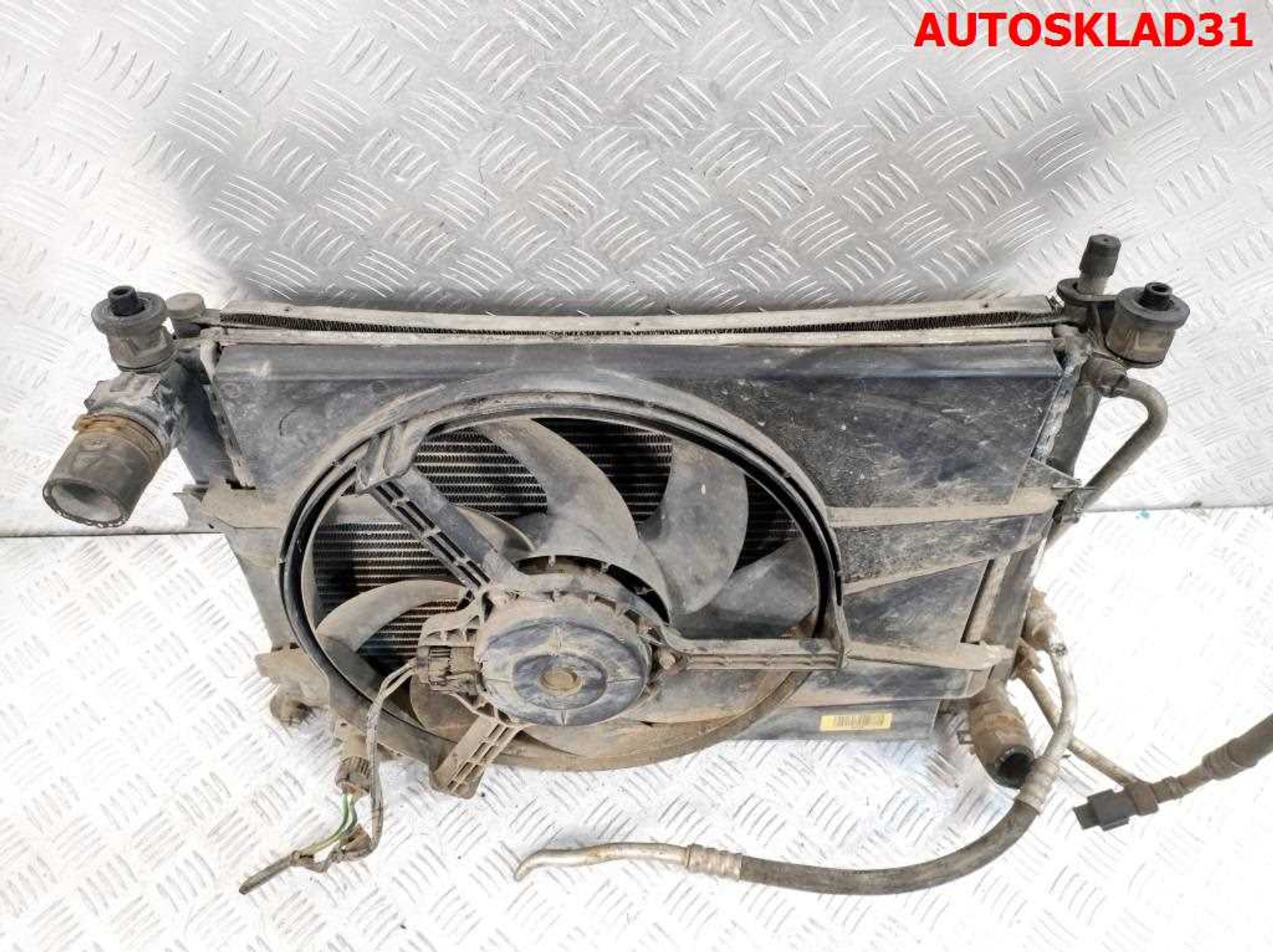 Кассета радиаторов Ford Fusion 1,4 Бензин 2S6H8005CC, 5000 рублей, Дубовое